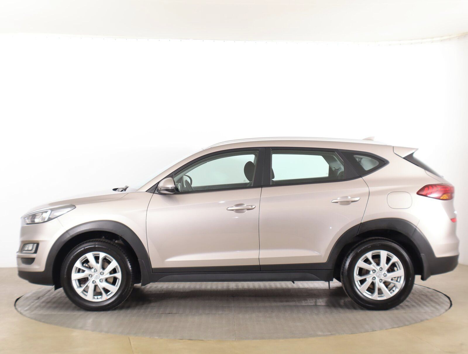 Hyundai Tucson, 1.6 GDI, Serv.kniha, Navi - fotka 3