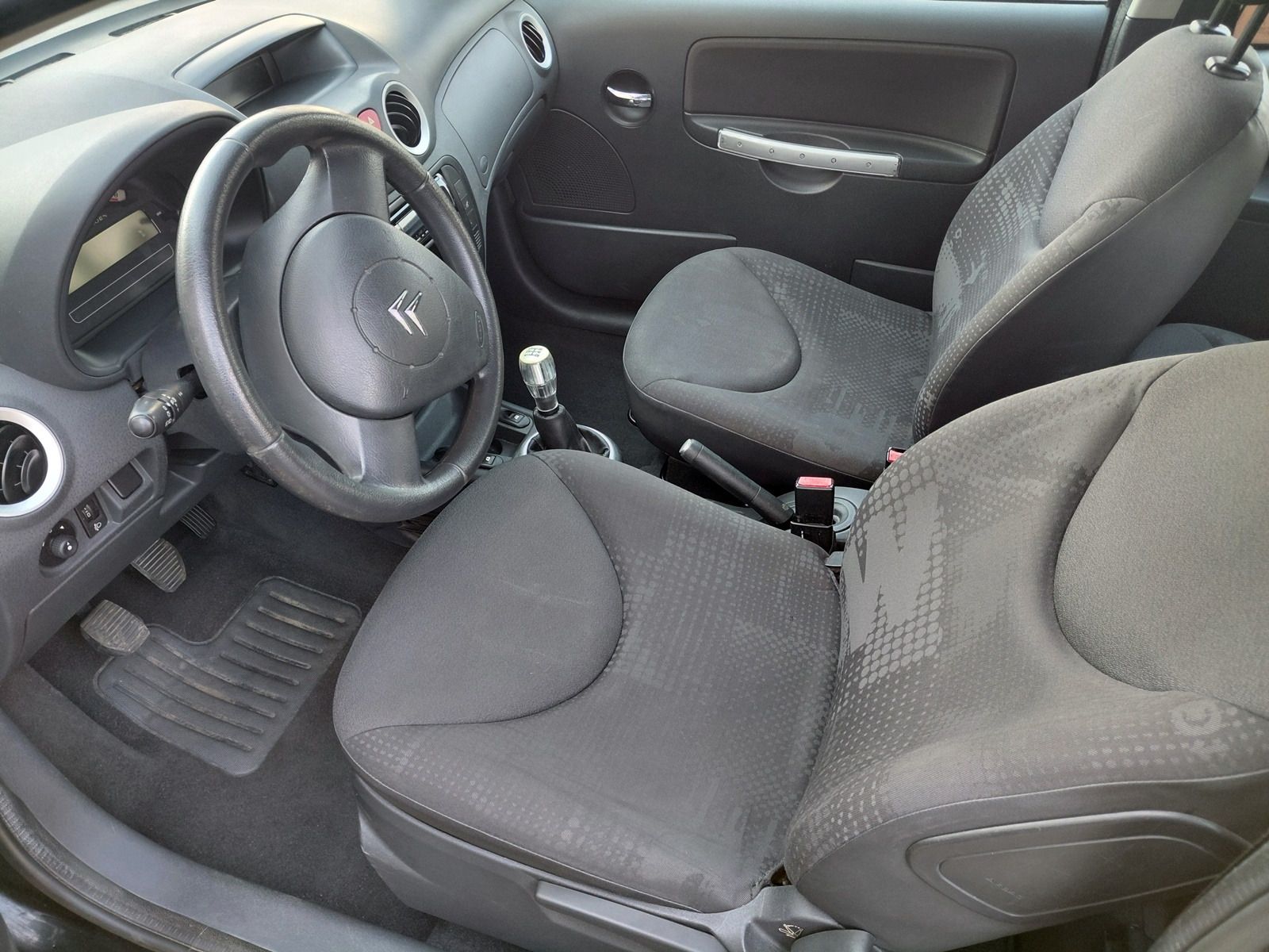 Citroën C2 - fotka 4