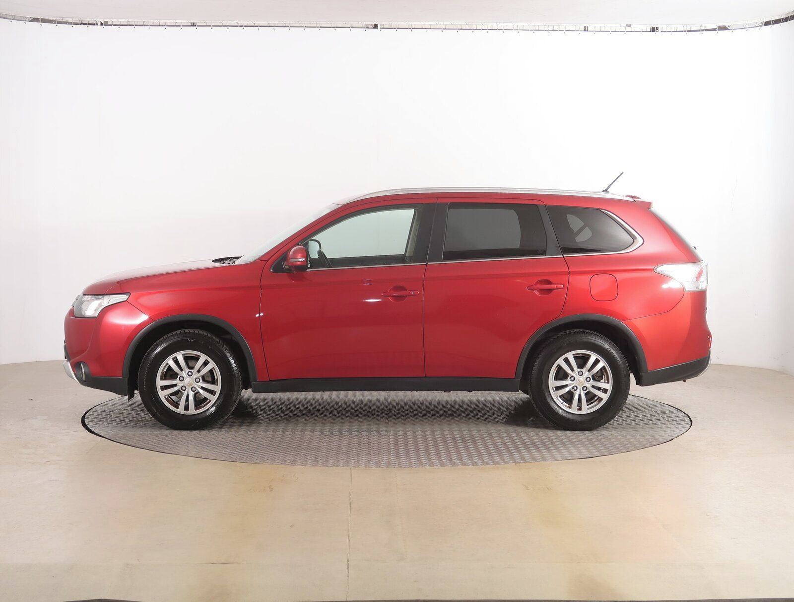 Mitsubishi Outlander, 2.2 DI-D, 4X4, Serv.kniha - fotka 3