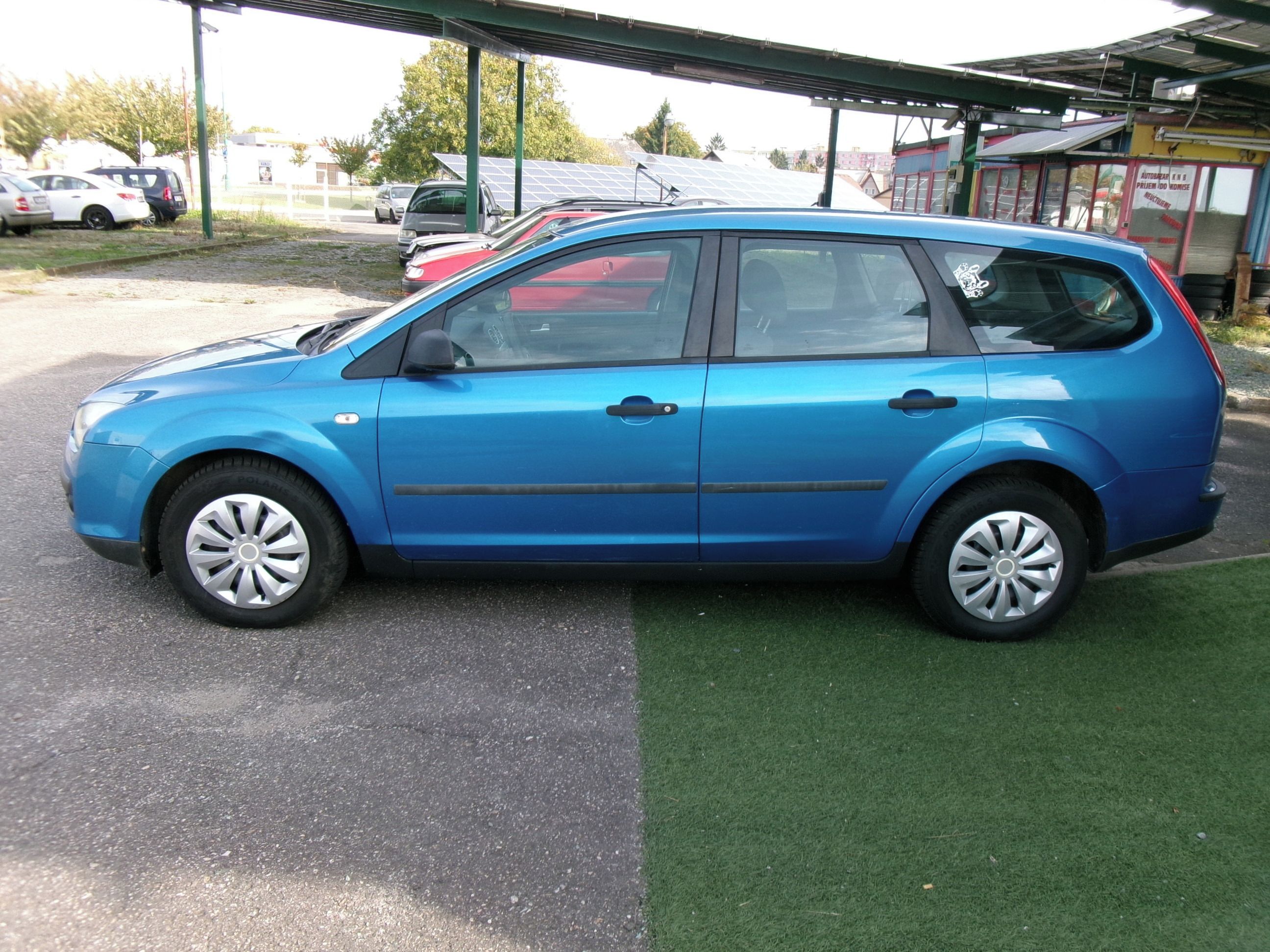 Ford Focus, 1.6i nová TK - fotka 4