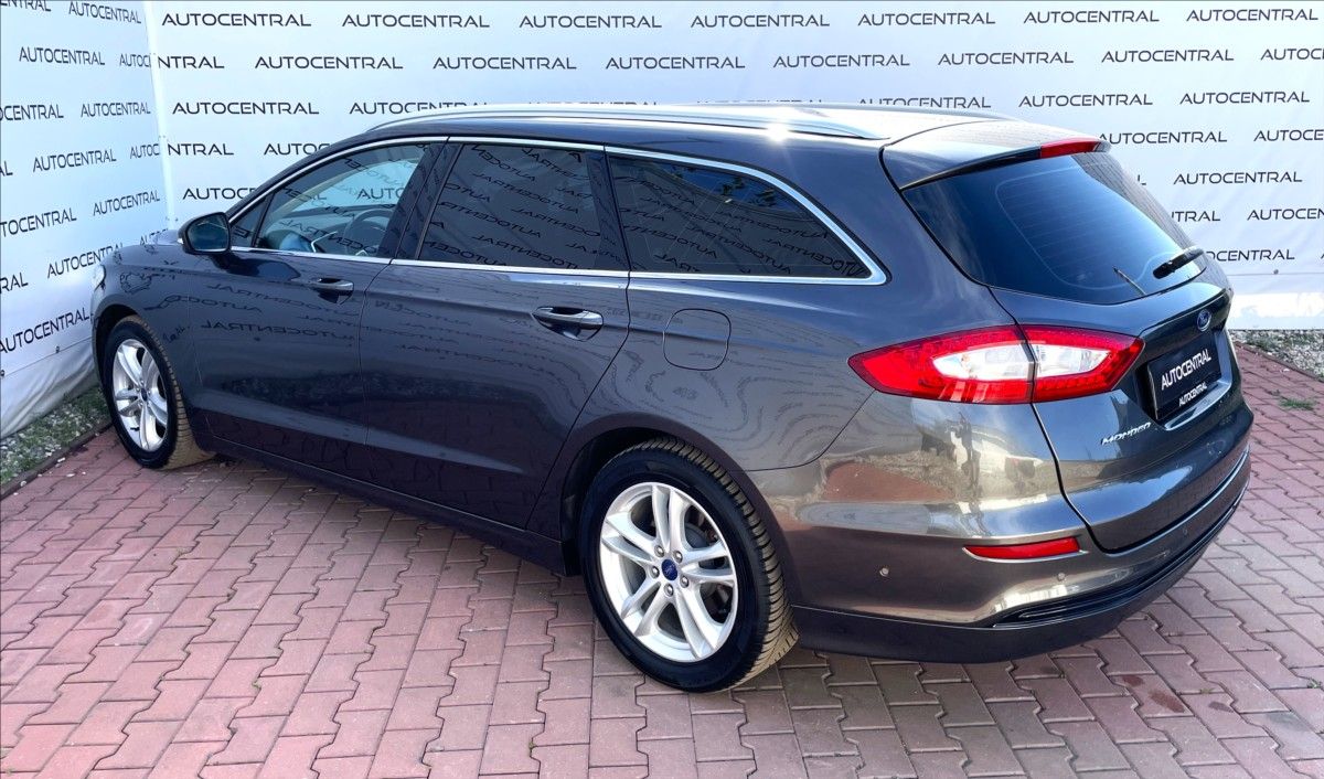 Ford Mondeo, 2,0 TDCi,110kW,TITANIUM,serv.k - fotka 6