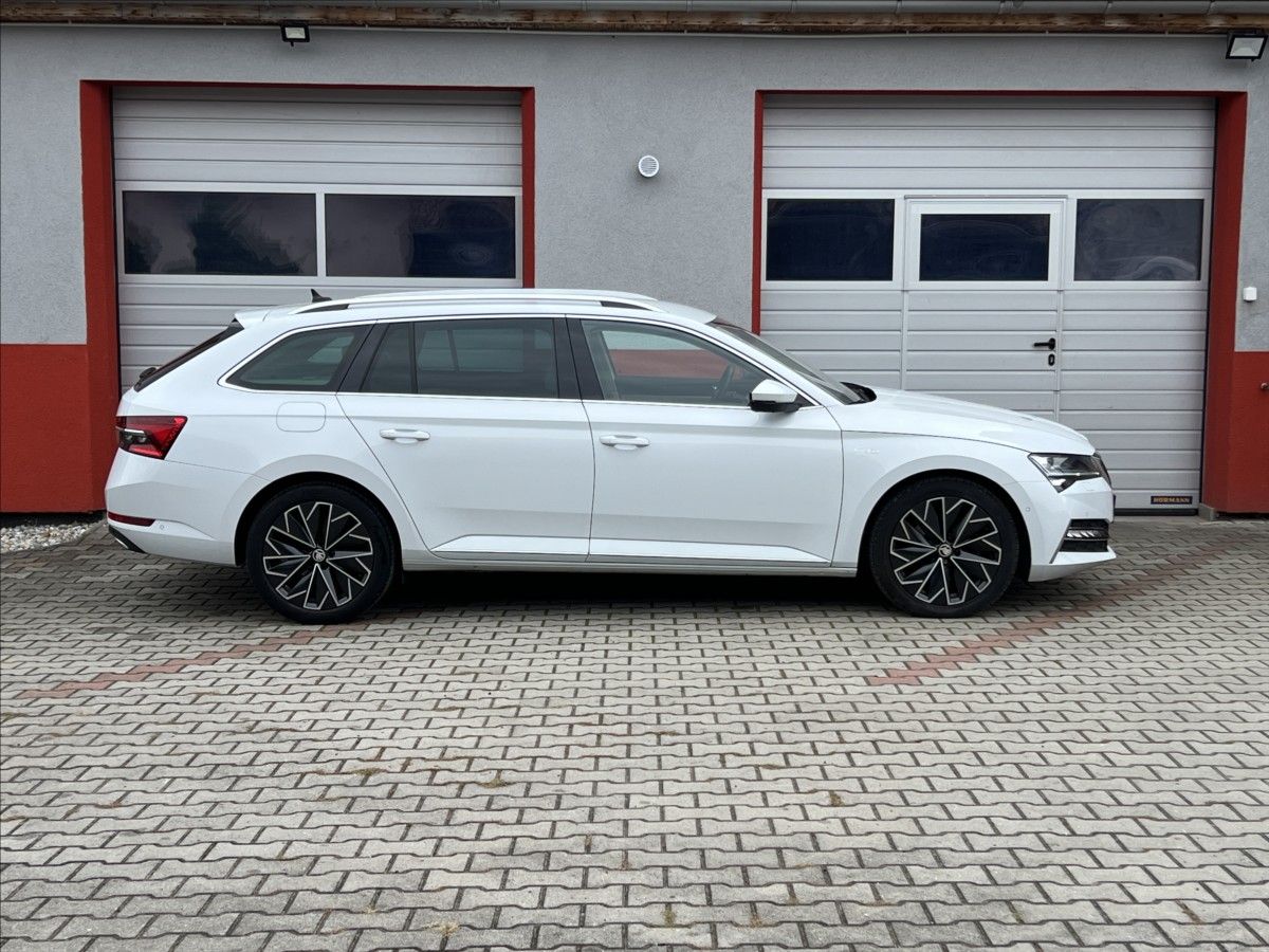 Škoda Superb, 2,0 TDI 200HP L&K DSG 4X4 - fotka 6