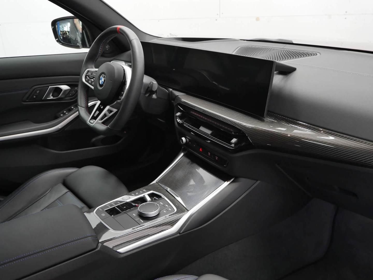 BMW Řada 3, M340i xDrive Sedan M PRO - fotka 5