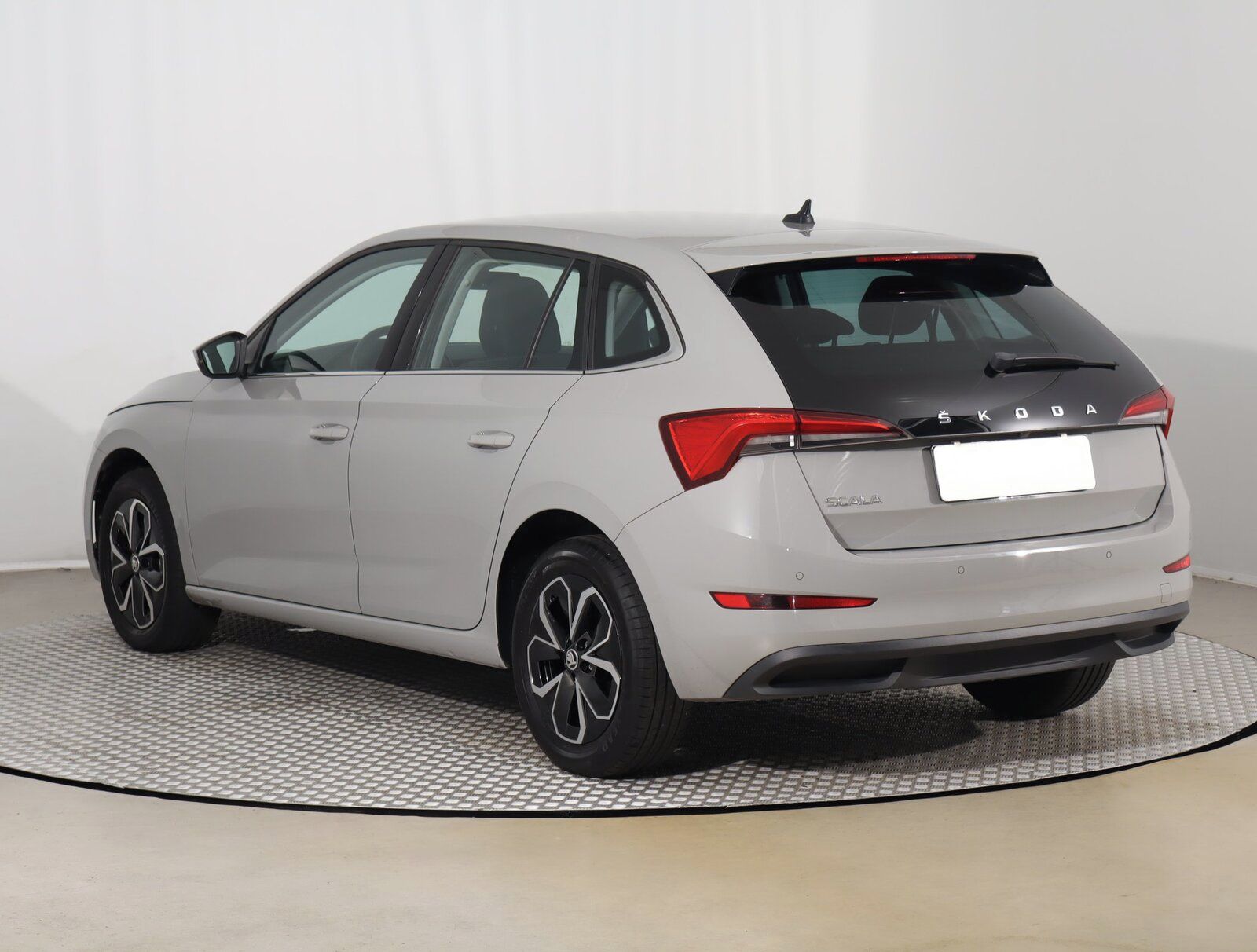 Škoda Scala, 1.0 TSI - fotka 4