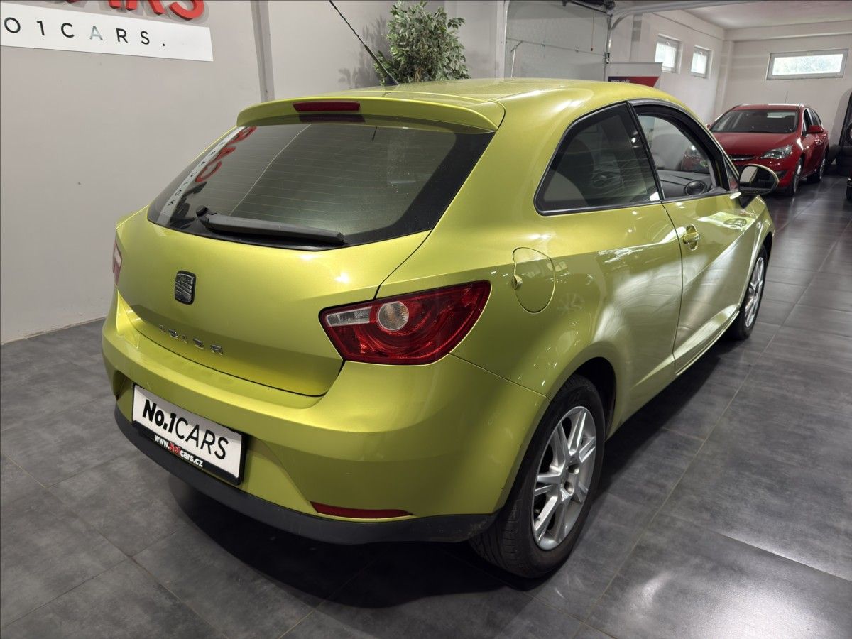 Seat Ibiza, 1,4   i KLIMATIZACE PO STK - fotka 5