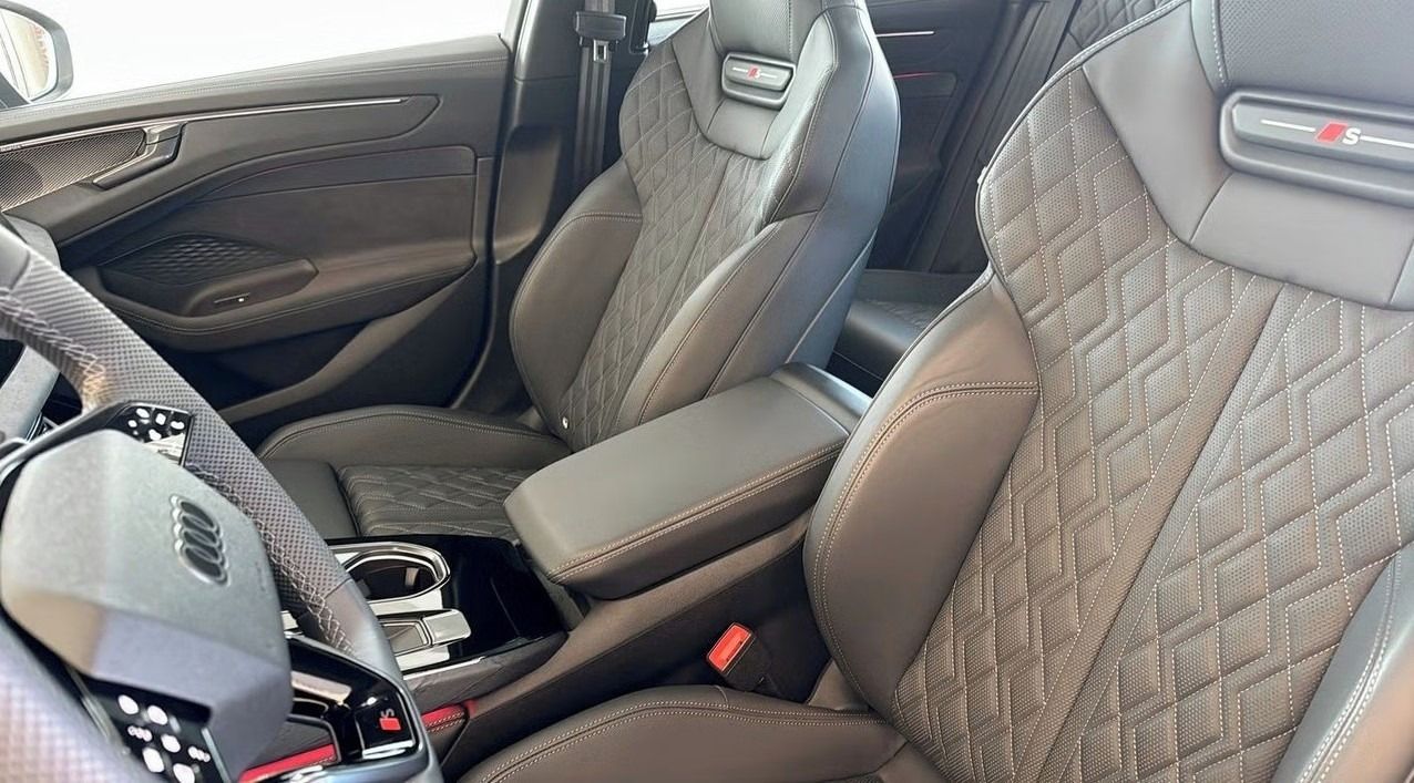 Audi A6, S-line Vzduch Pano Topení Tažn - fotka 4