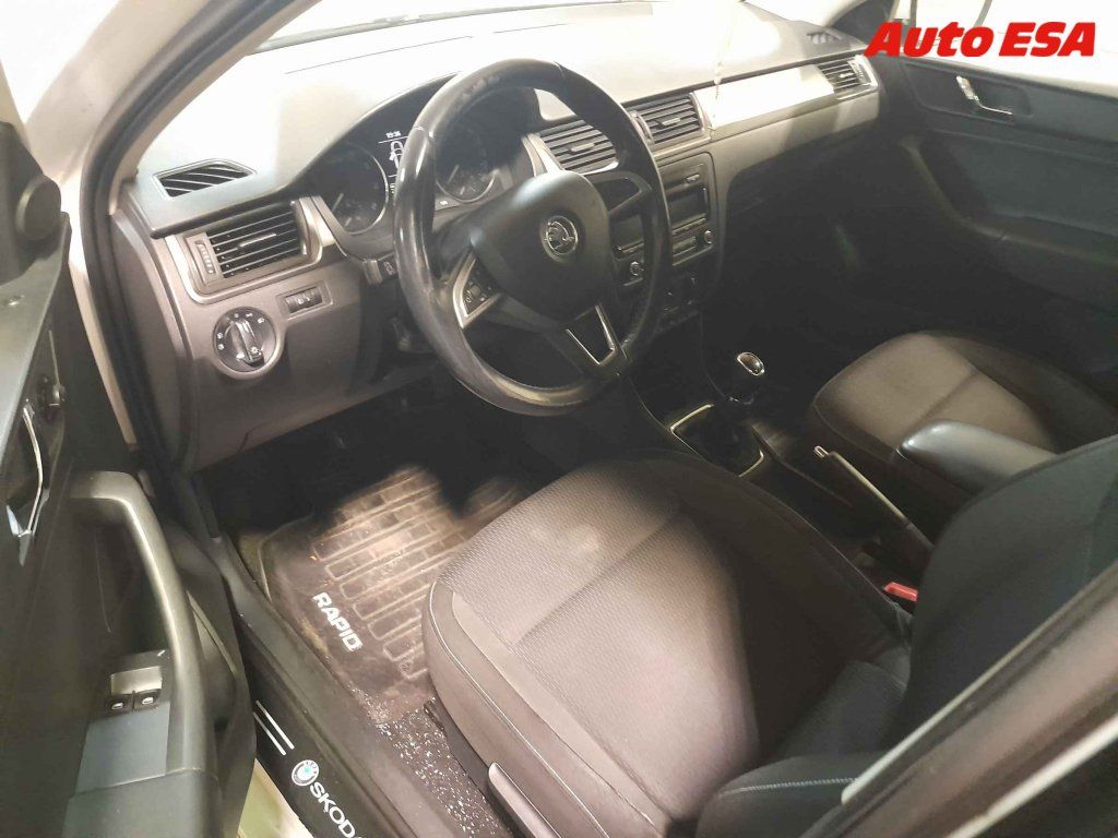 Škoda Rapid, 1.2,ČR - fotka 3