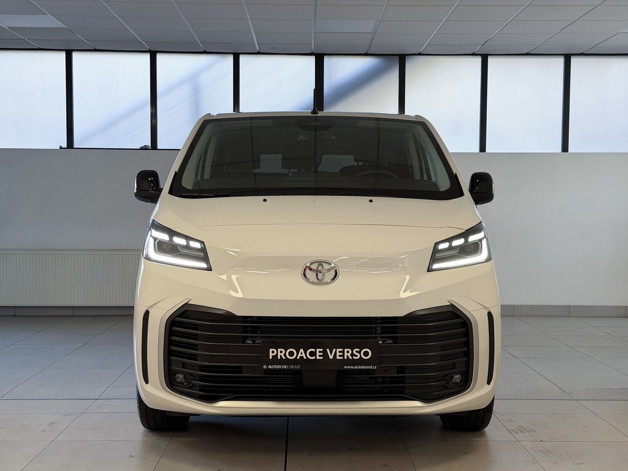 Toyota Proace Verso, Business Comfort, 2.2D, AT, L2 - fotka 2