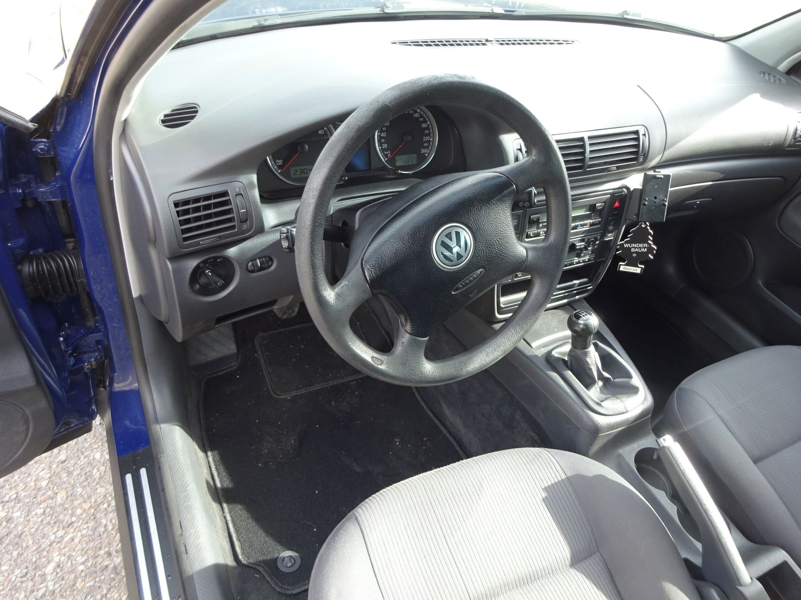 Volkswagen Passat Variant, 1.9 TDI (74 KW) KLIMA - fotka 5