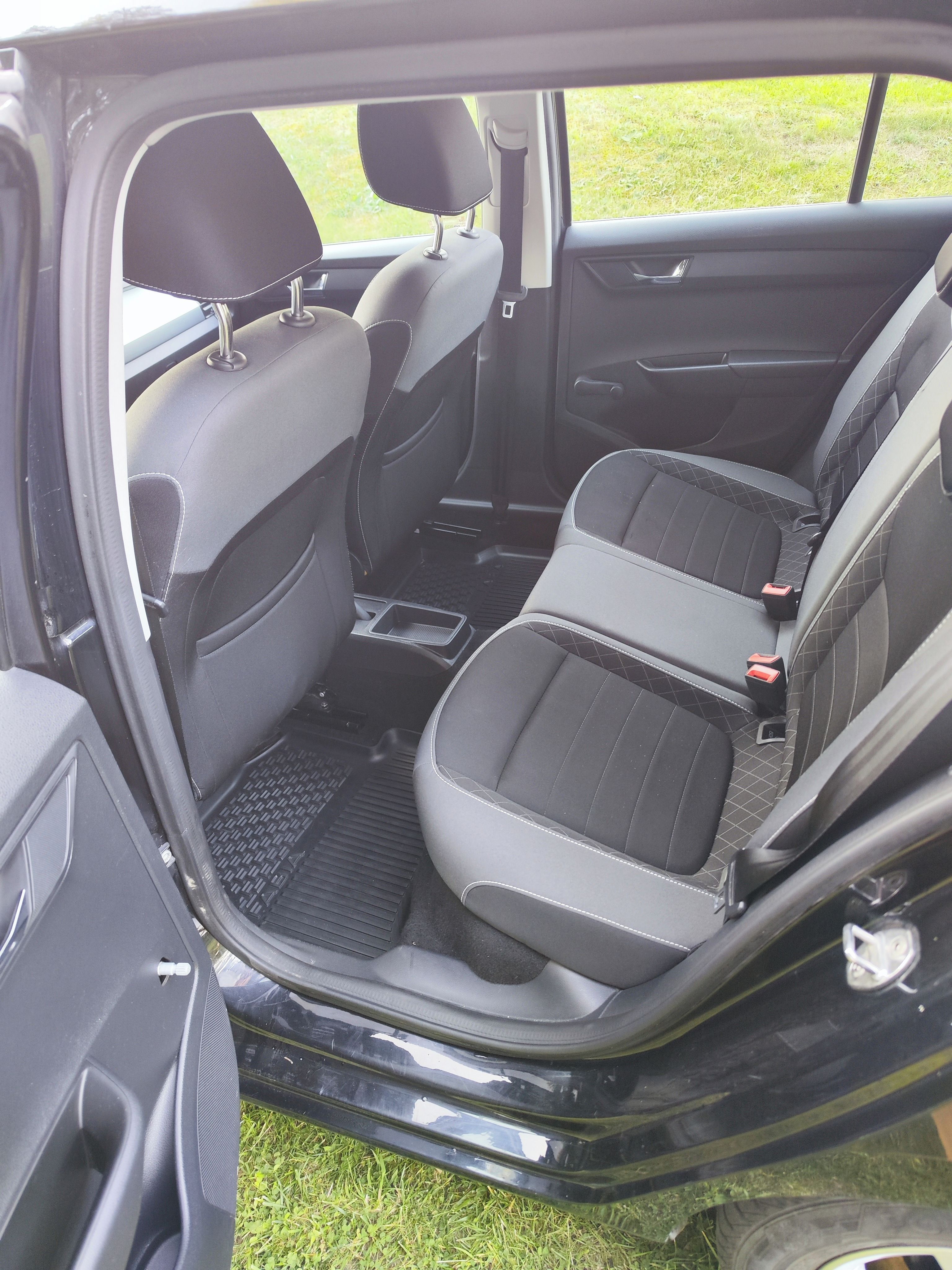 Škoda Fabia, 1.0 TSI, 81kw - fotka 4