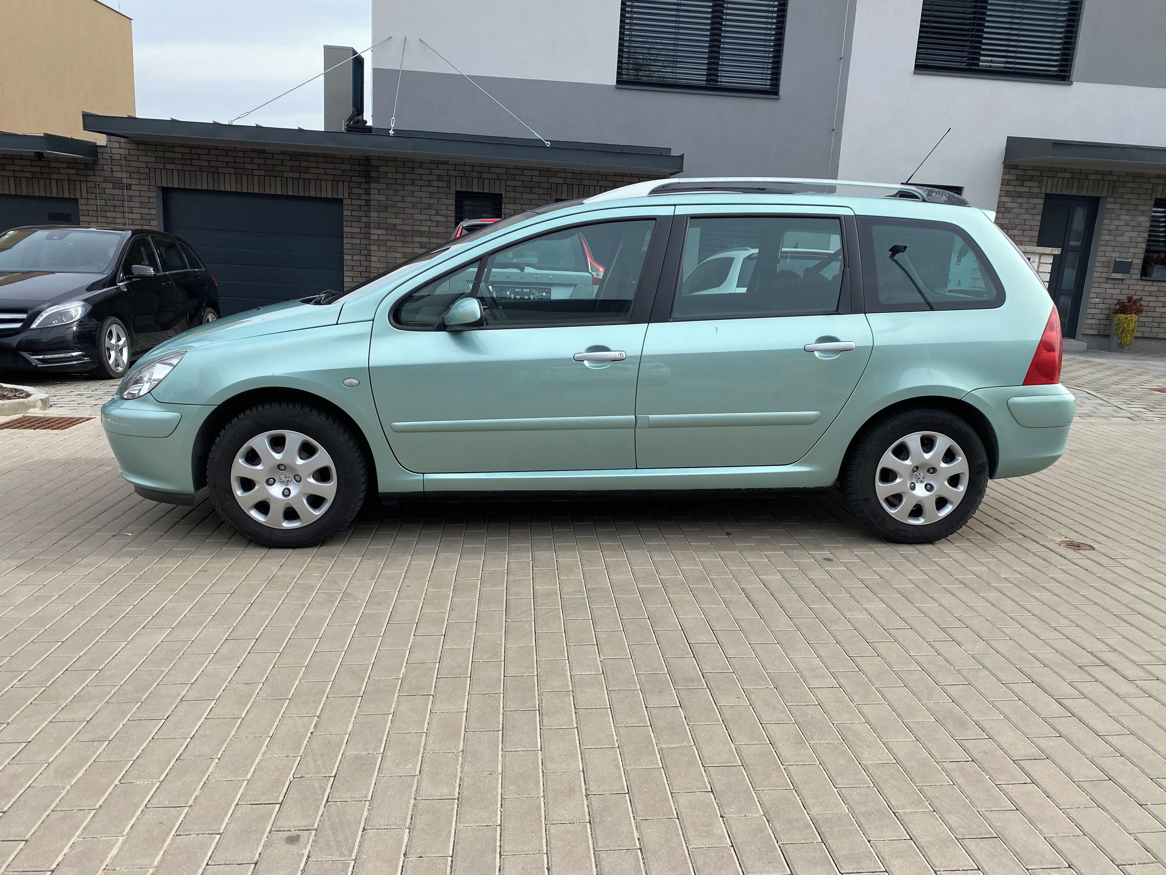 Peugeot 307, SW 2.0HDI, 119000 km, nová STK - fotka 3