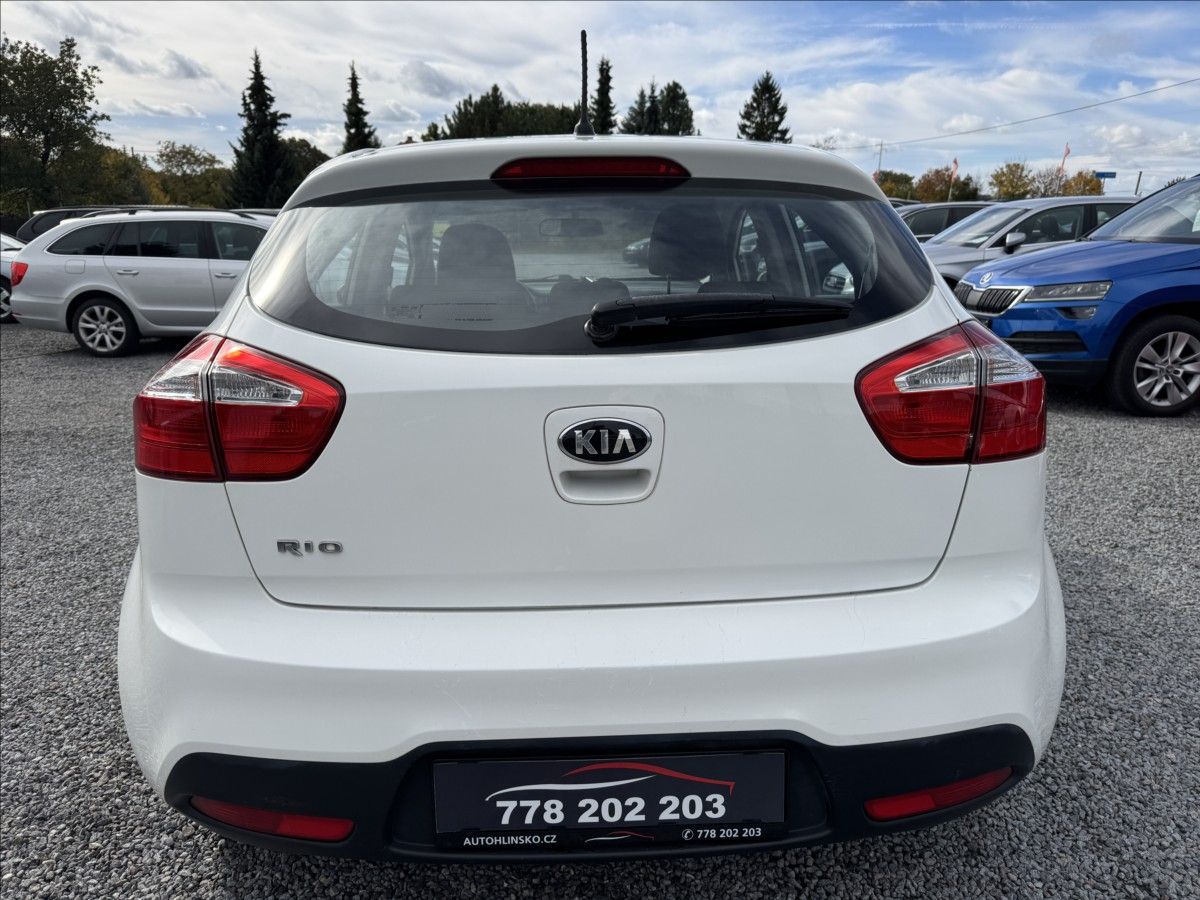 Kia Rio, 1,3   i 62KW 1.MAJITEL - fotka 6