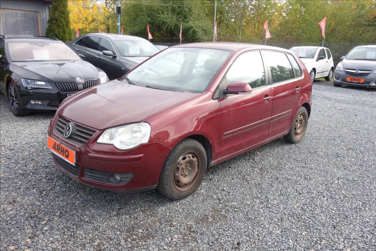 Volkswagen Polo, 1,2 i, ČR, SERV.KN., COMFORT. - fotka 2