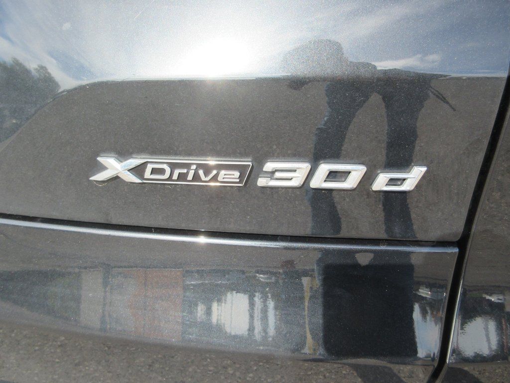 BMW X5, 3.0 Xdrive 30d 46 000 km - fotka 5