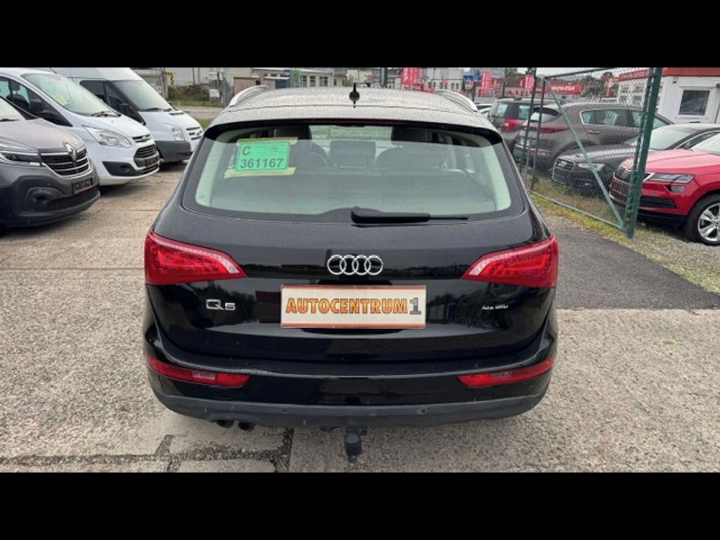 Audi Q5, 2,0TDI 125kW Quattro AUT. - fotka 6