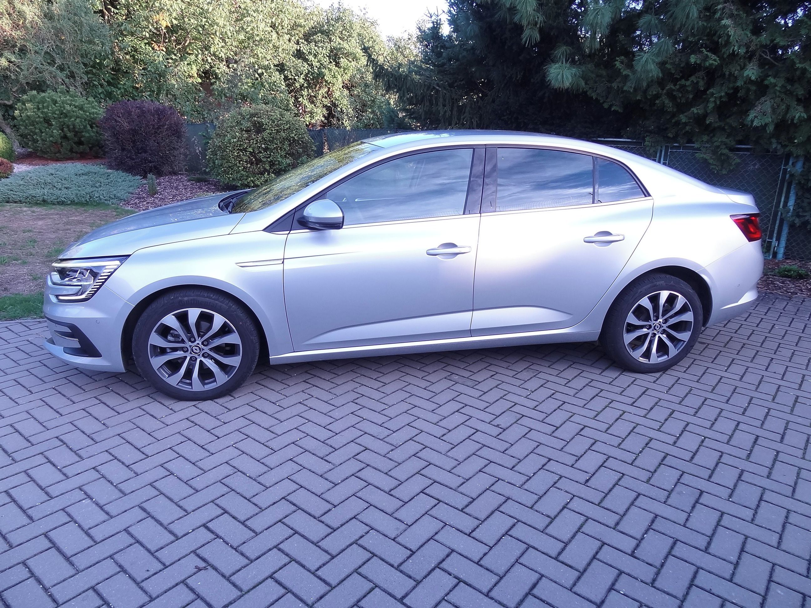 Renault Mégane, 1.3 TCE 103 kW,1.MAJ,ZÁRUKA,CZ - fotka 2