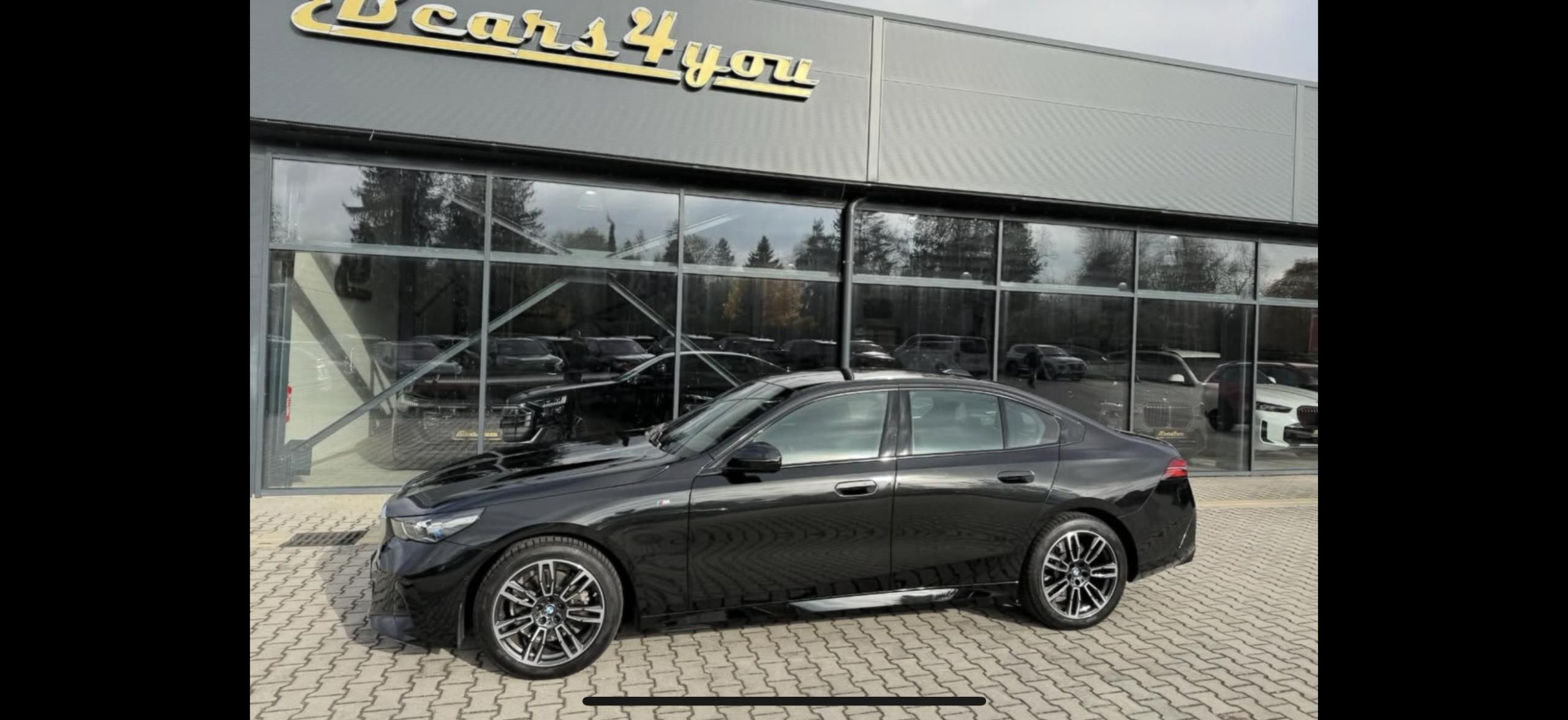 BMW Řada 5, 520D 145kW M-PAKET LED KAMERA! - fotka 2