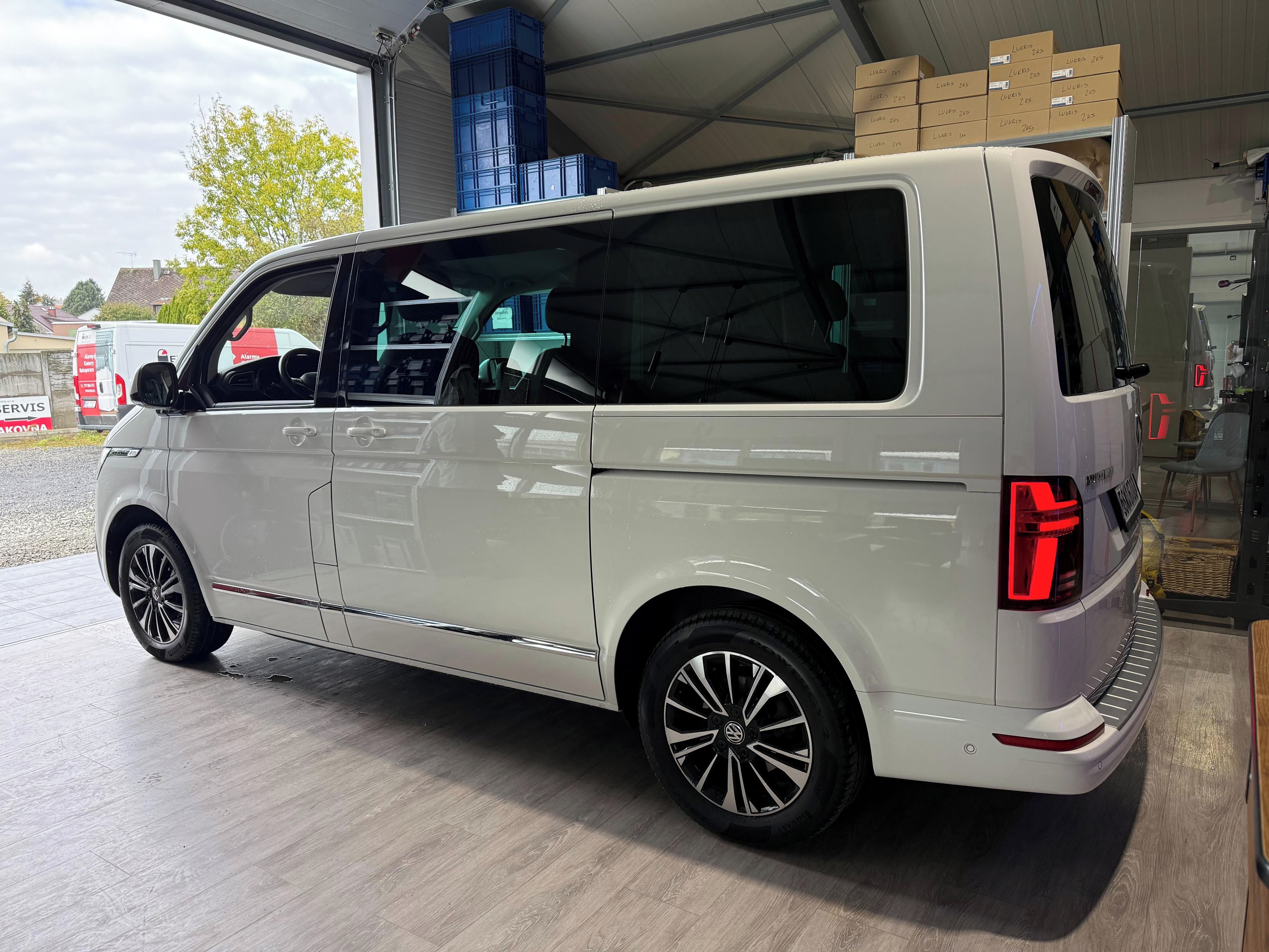 Volkswagen Multivan, Multivan T6.1 Highline/5dv/DSG