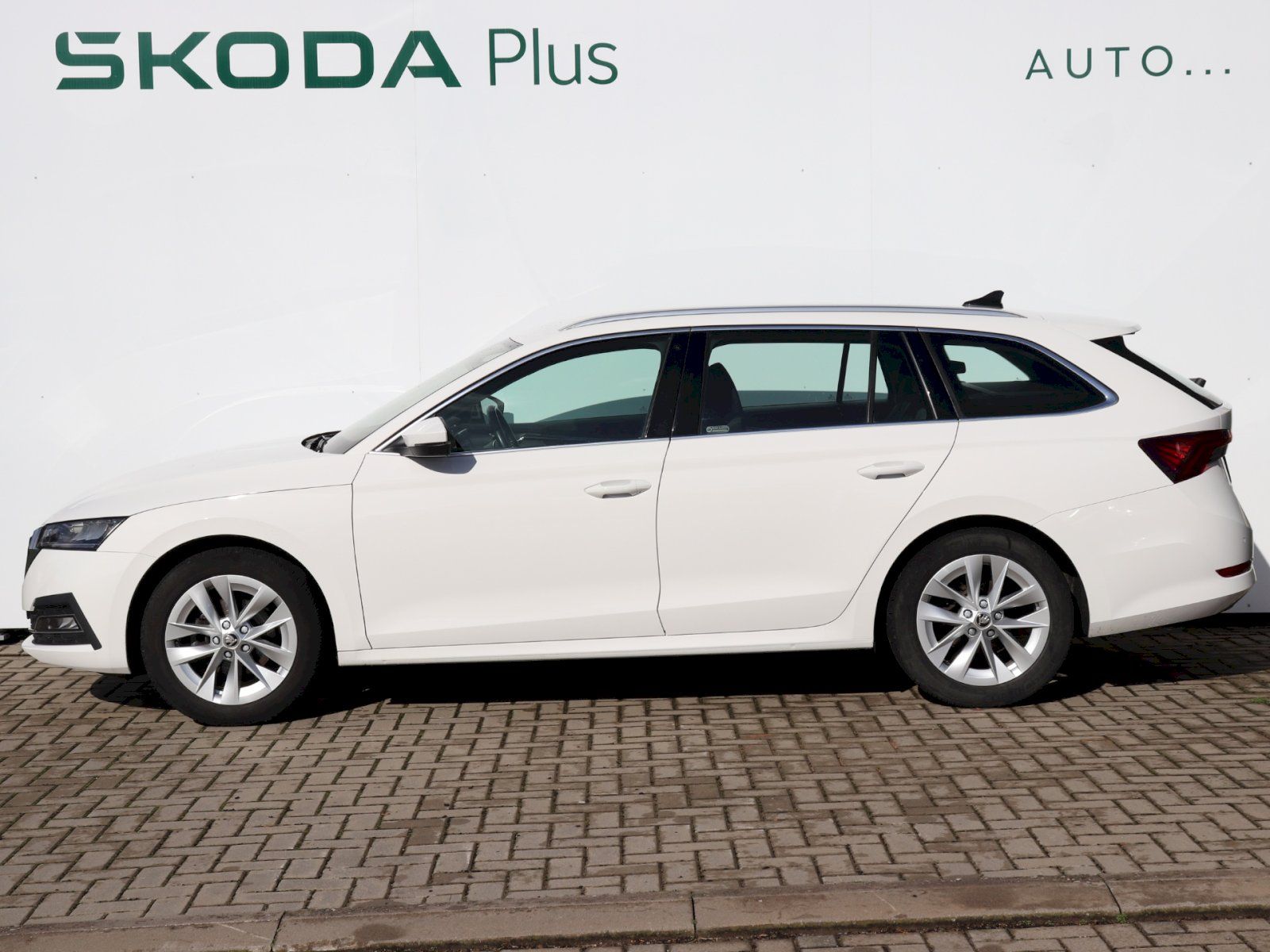 Škoda Octavia, Octavia Combi Style 1.5 TSI 11 - fotka 3