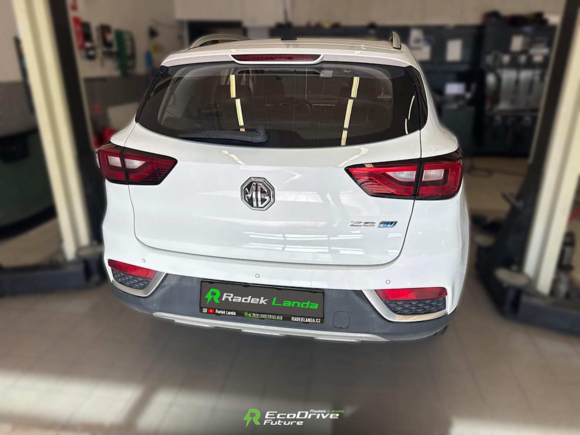 MG ZS, 44,5 kWh, FWD (143 koní) - fotka 4