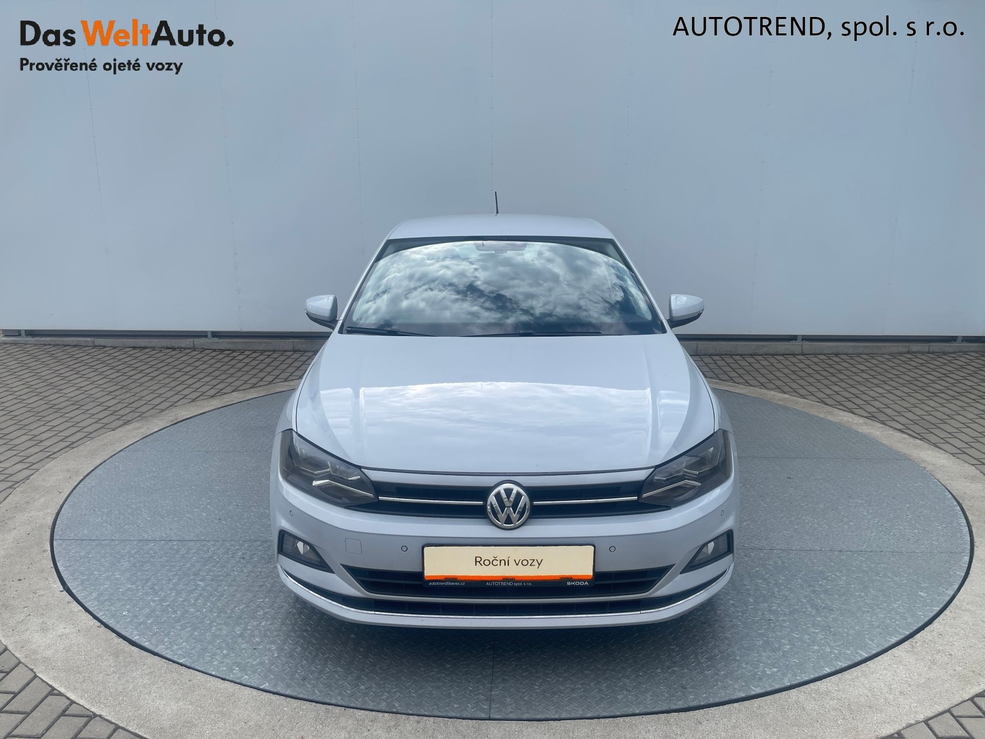 Volkswagen Polo, Highline 1,0 TSI 70kW - fotka 4