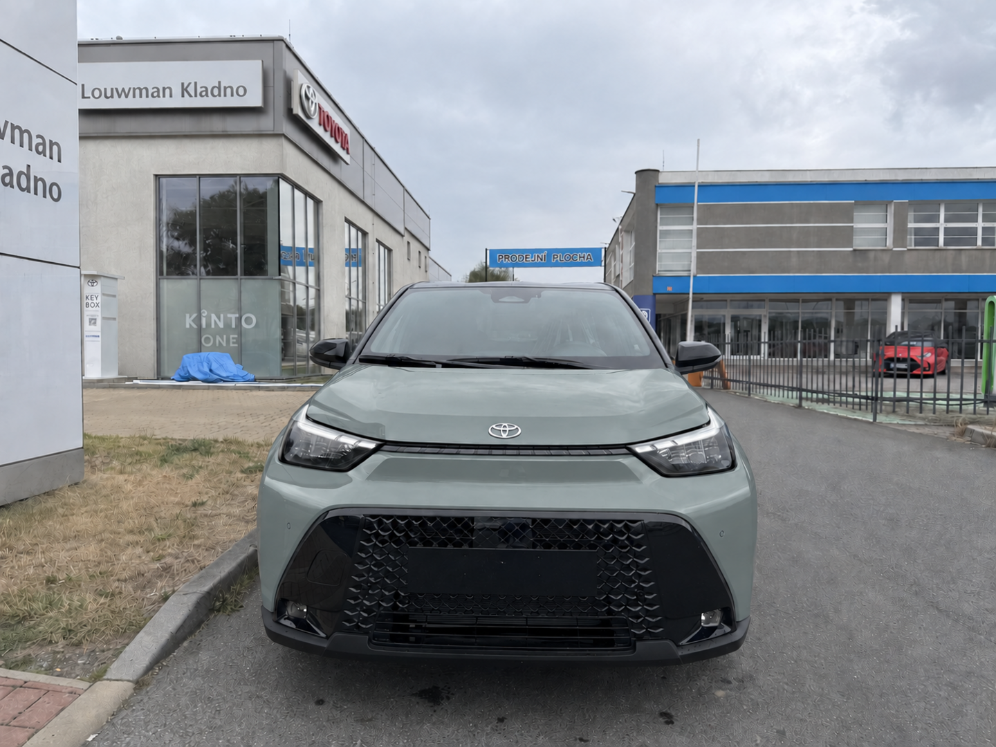 Toyota Aygo, 1.5HEV Style Smart - fotka 2