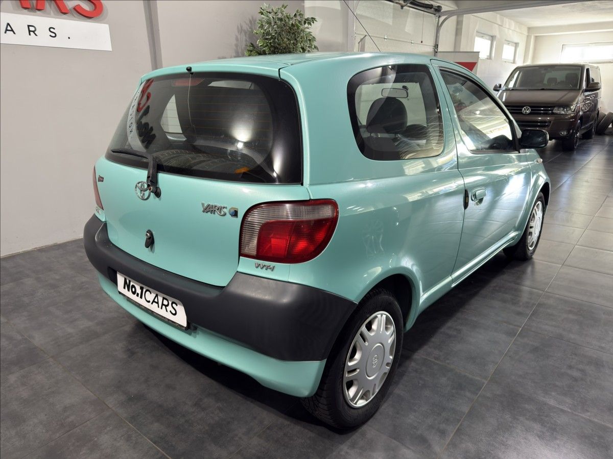 Toyota Yaris, 1,0   VVT-i SLUŠNÝ STAV STK - fotka 5