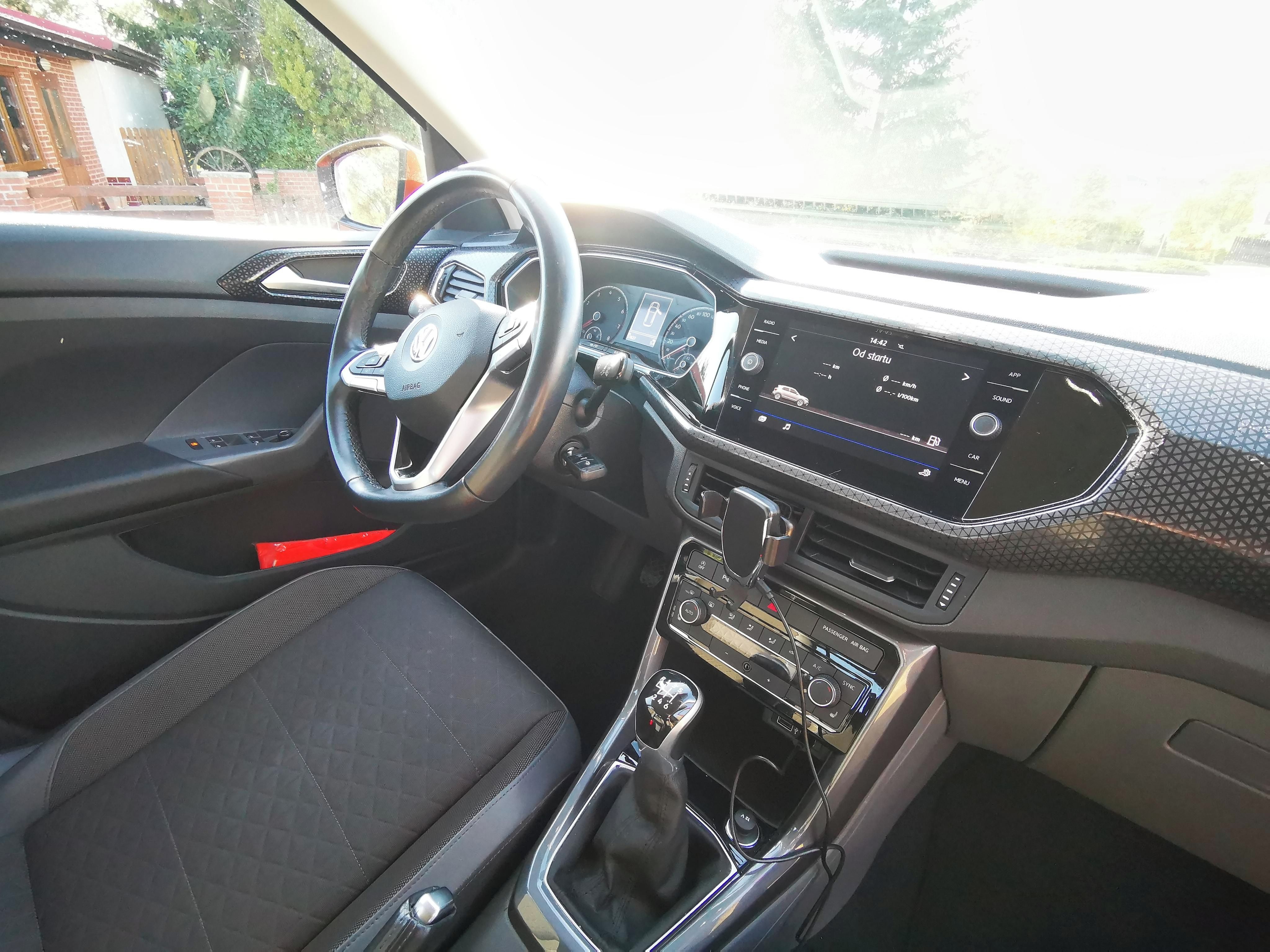 Volkswagen T-Cross, 85kw - fotka 6
