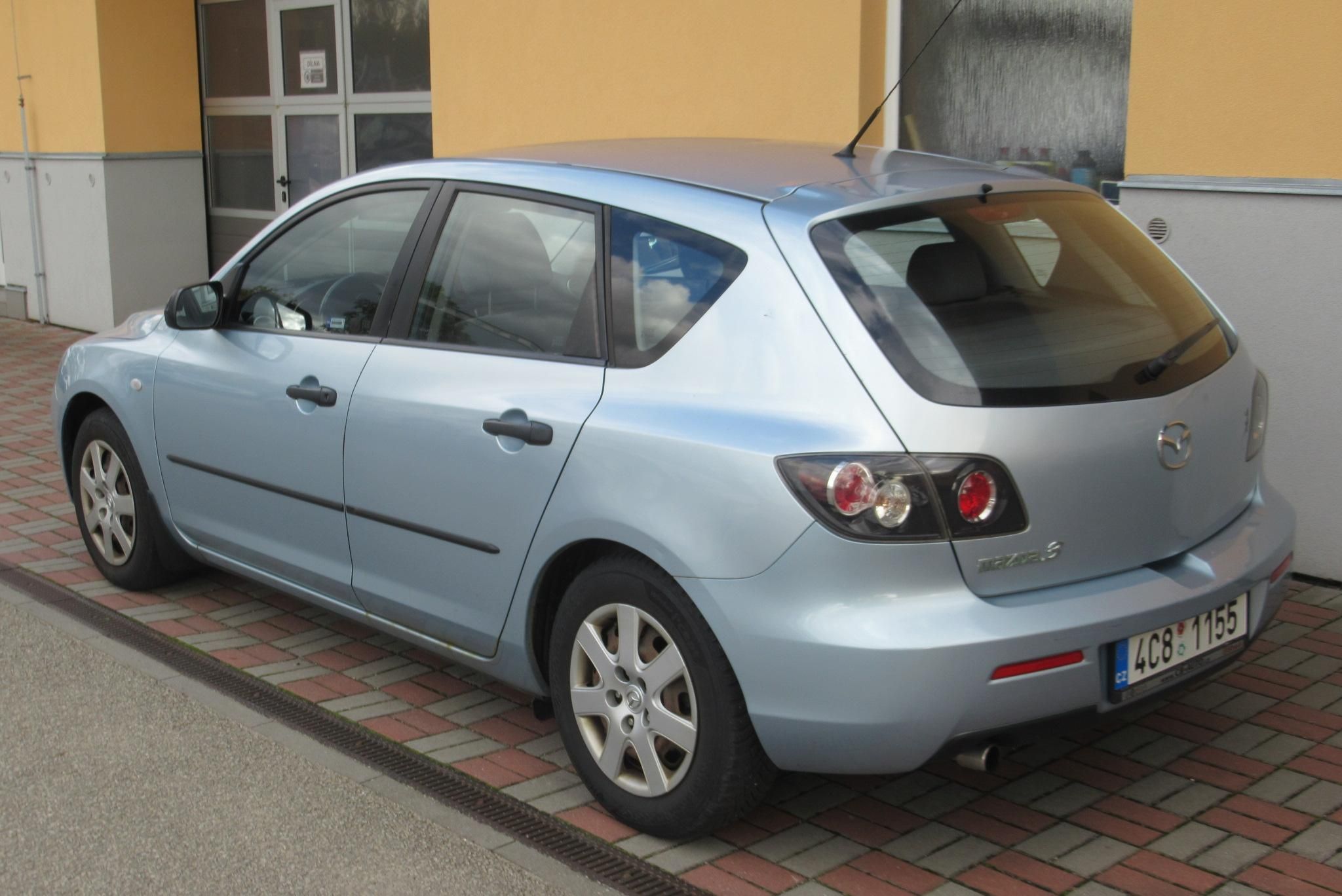 Mazda 3, 1.4 16V KLIMA PŮVOD ČR - fotka 2