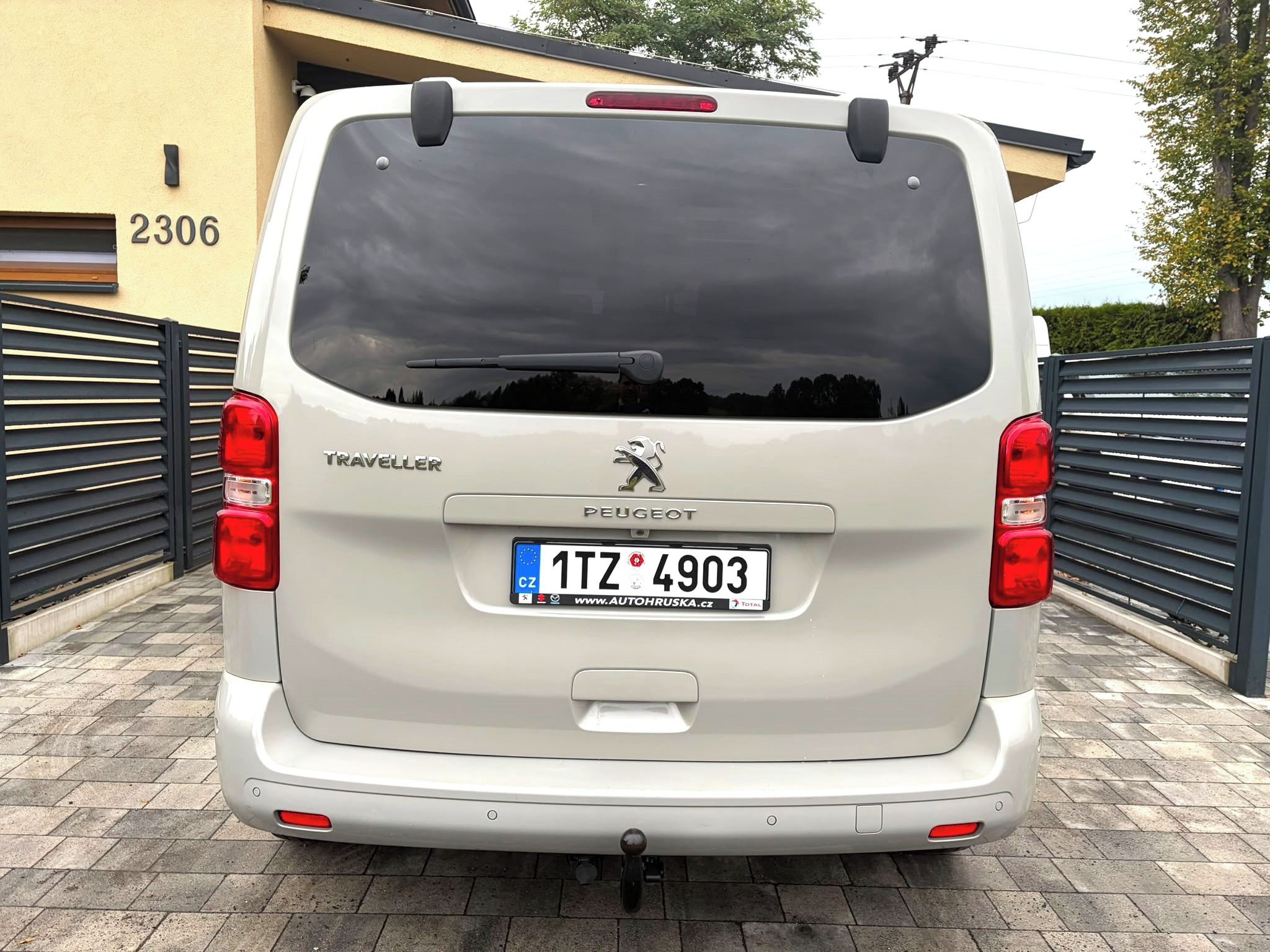 Peugeot Traveller, 2.0HDi 130Kw,2021,1.majitel,TZ - fotka 4