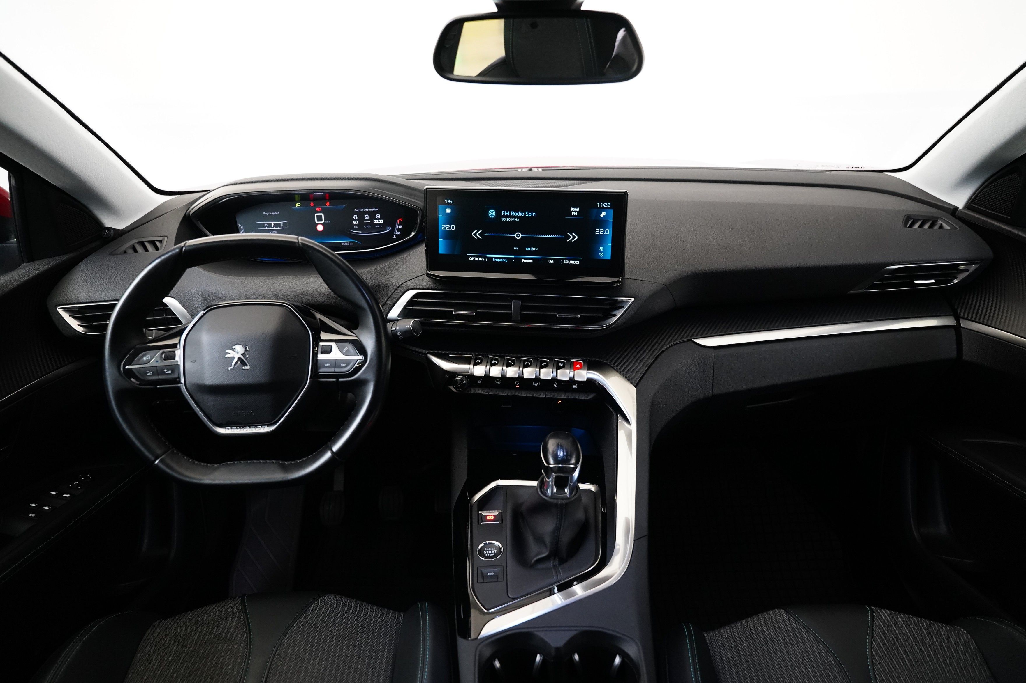 Peugeot 3008, 1.5 BlueHDi 96 kW Allure - fotka 5