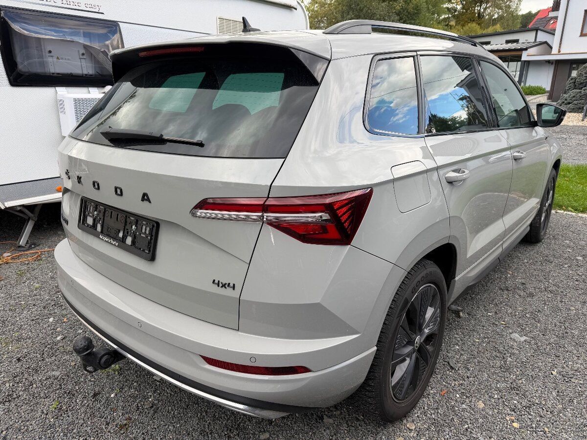 Škoda Karoq, SPORTLINE 2.0TSI 140KW 4x4 TAŽ - fotka 4