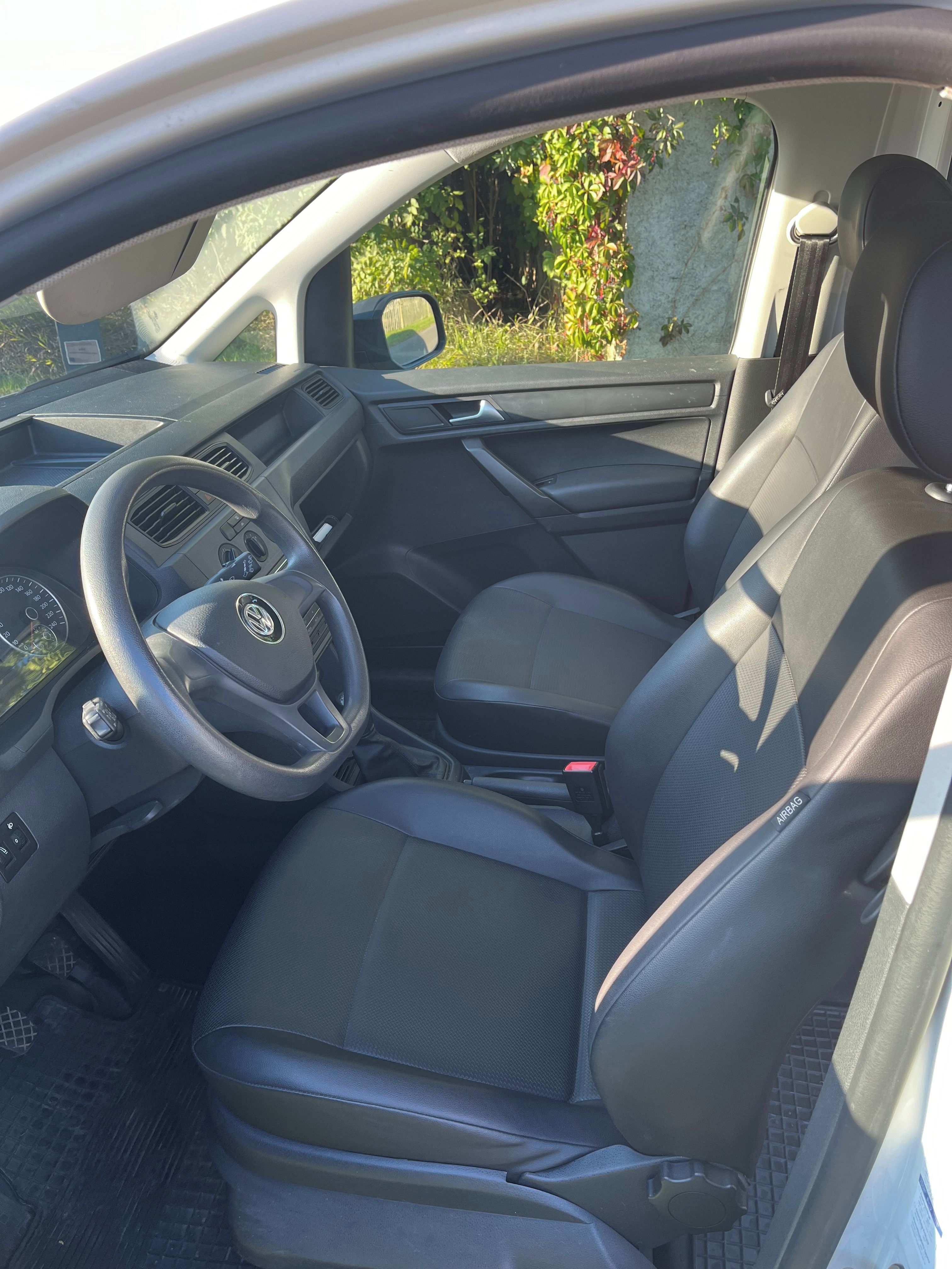 Volkswagen Caddy - fotka 5