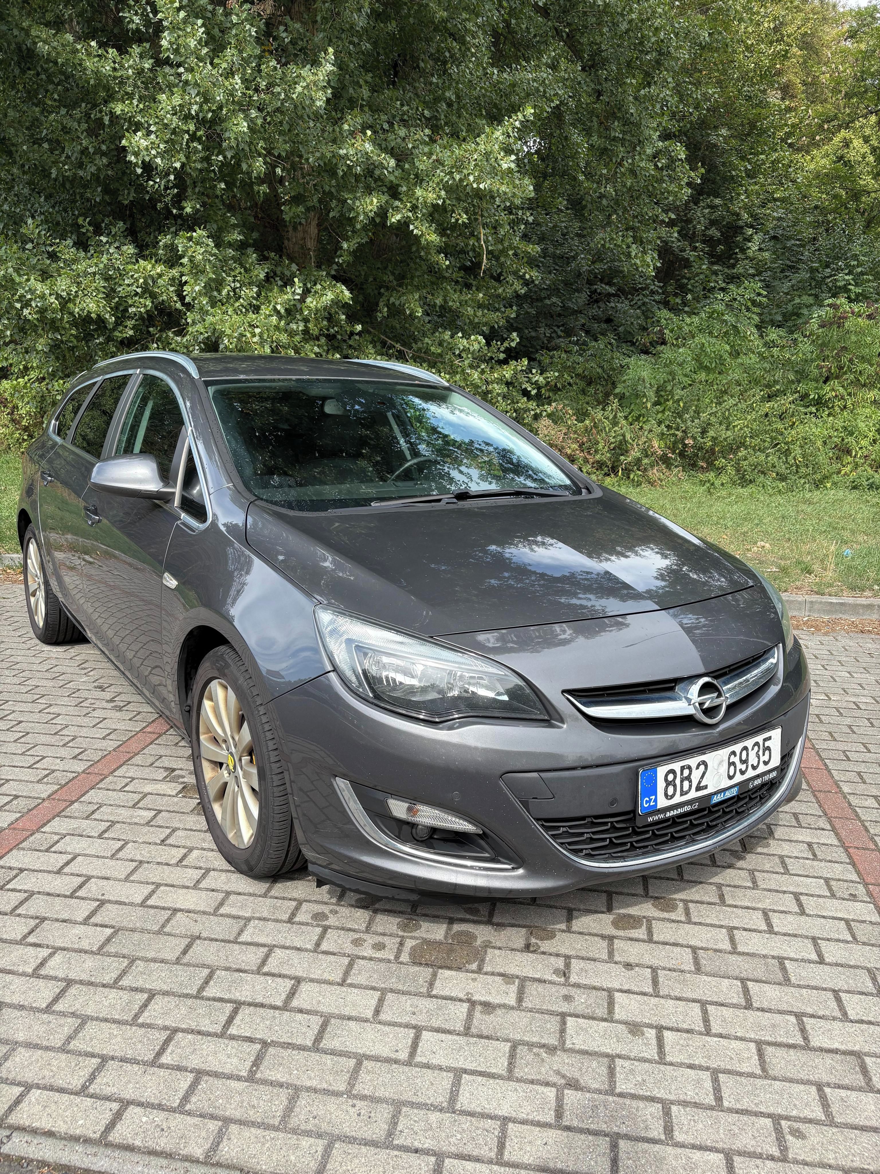 Opel Astra, 2.0 CDTI - fotka 6