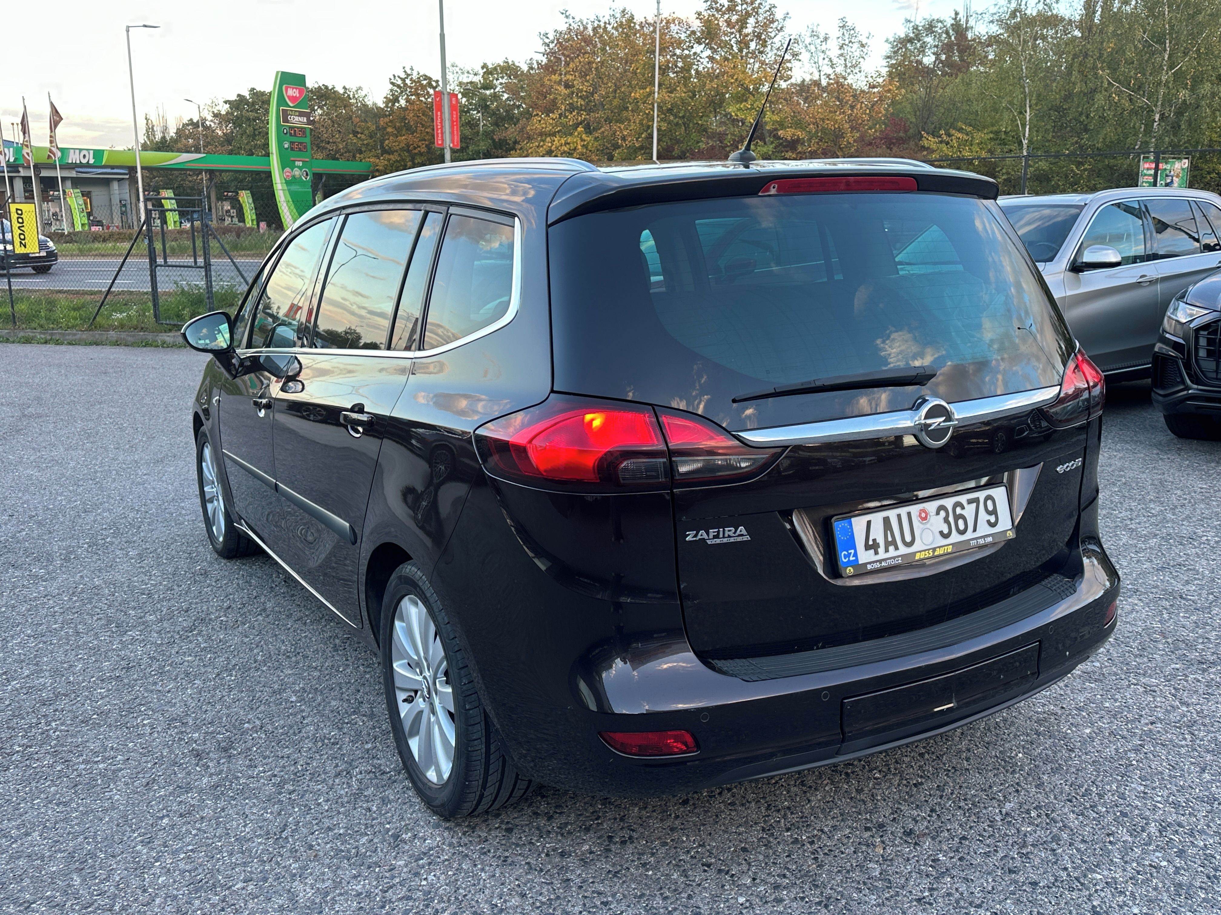 Opel Zafira, Opel Zafira Tourer 2015 - fotka 5