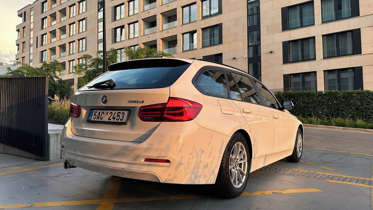BMW Řada 3, 2.0 TDI - Servisováno - fotka 3