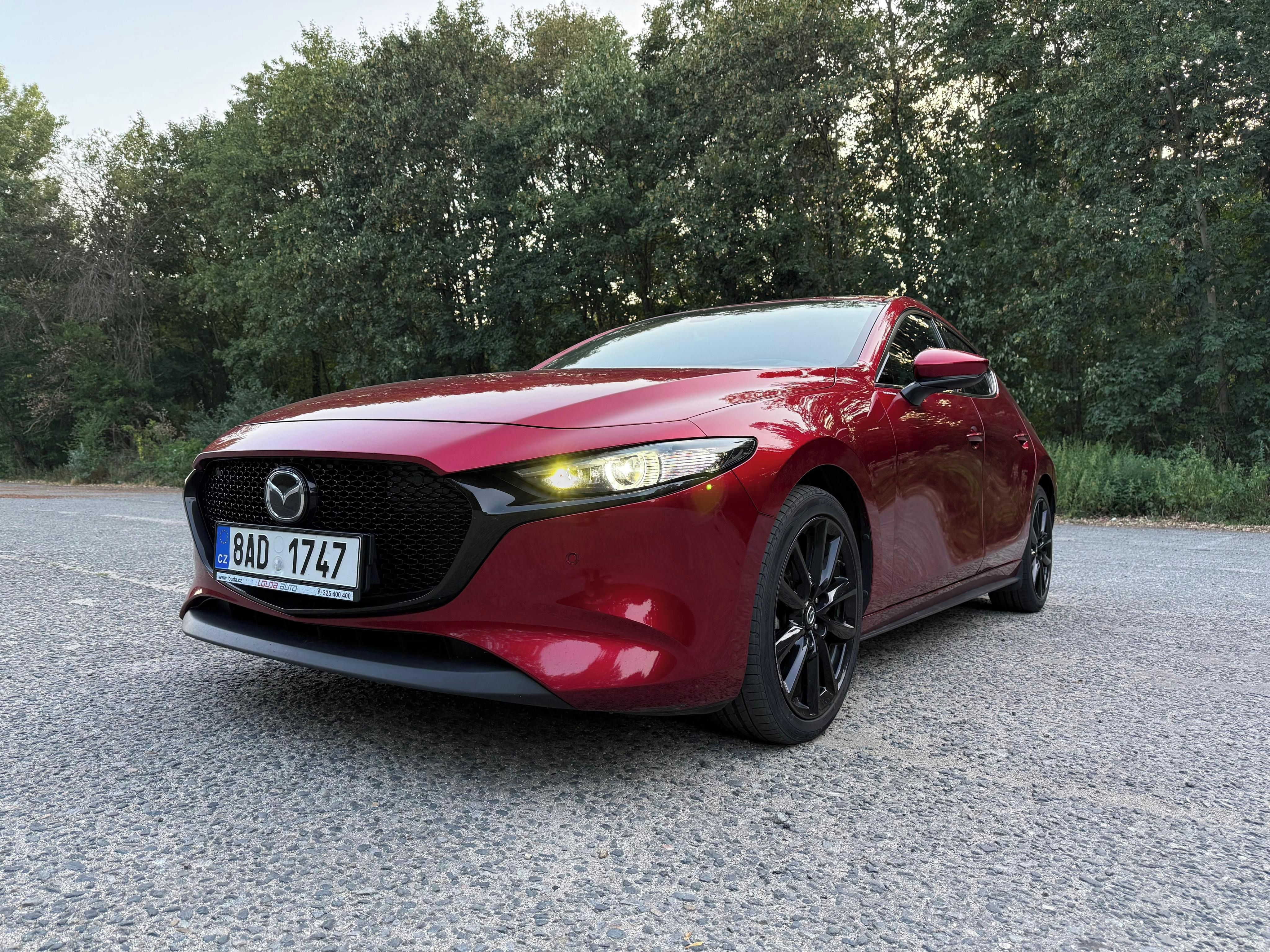 Mazda 3, Mazda 3, 20 rv, 2.0 Skyactiv-X - fotka 3