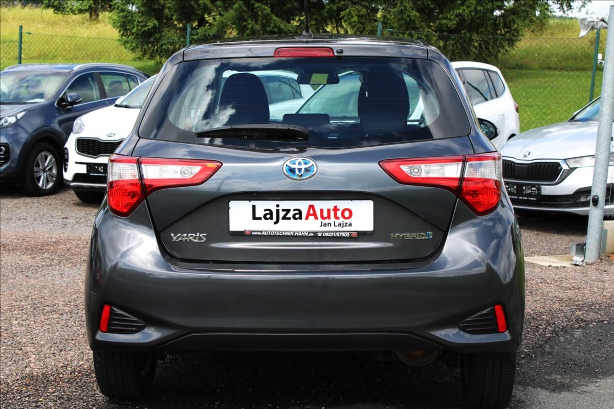 Toyota Yaris, 1,5 Hybrid Comfort, Kamera - fotka 6