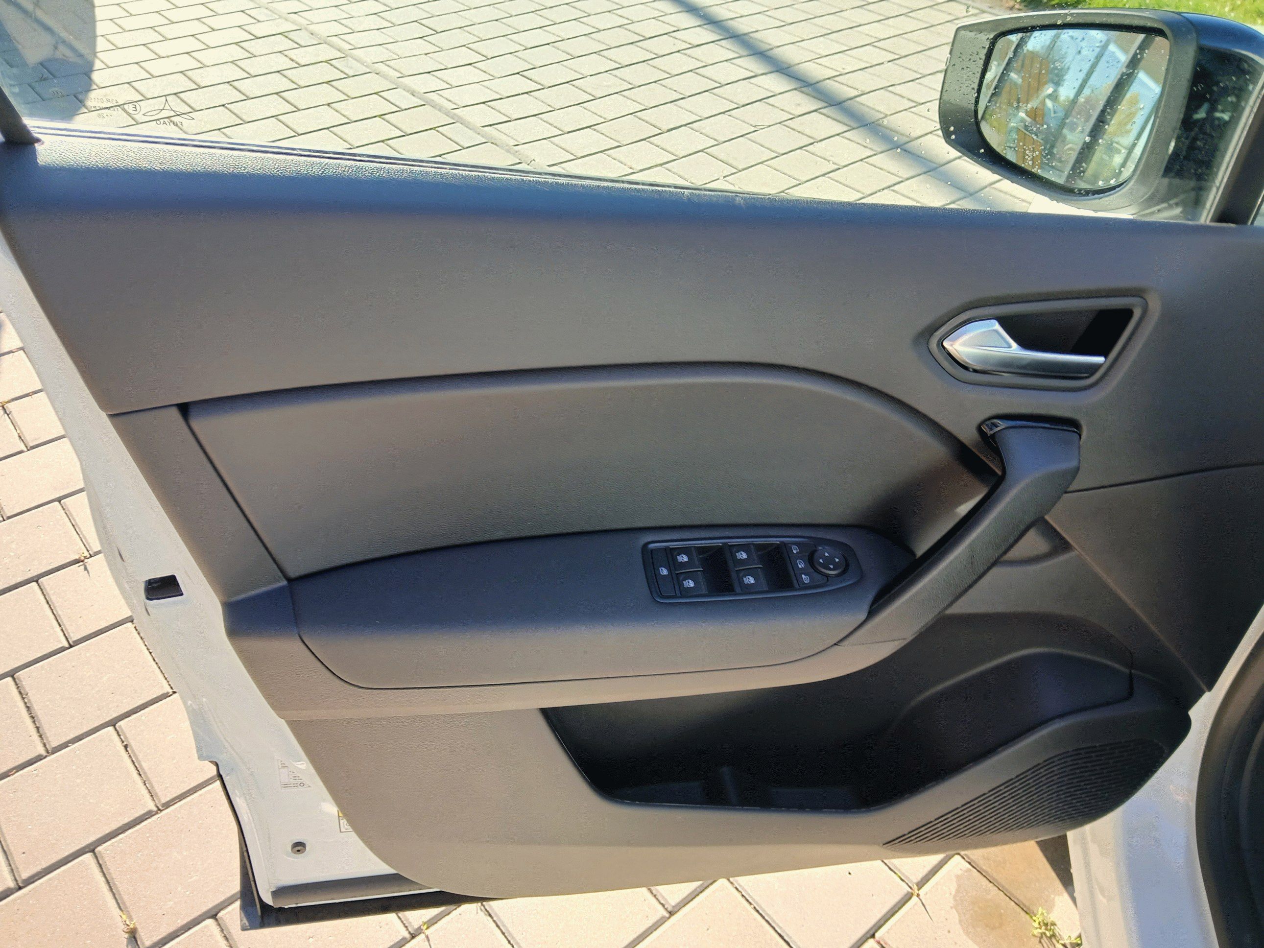 Renault Symbioz, evolution Eco-G 120 pobočka Os - fotka 6