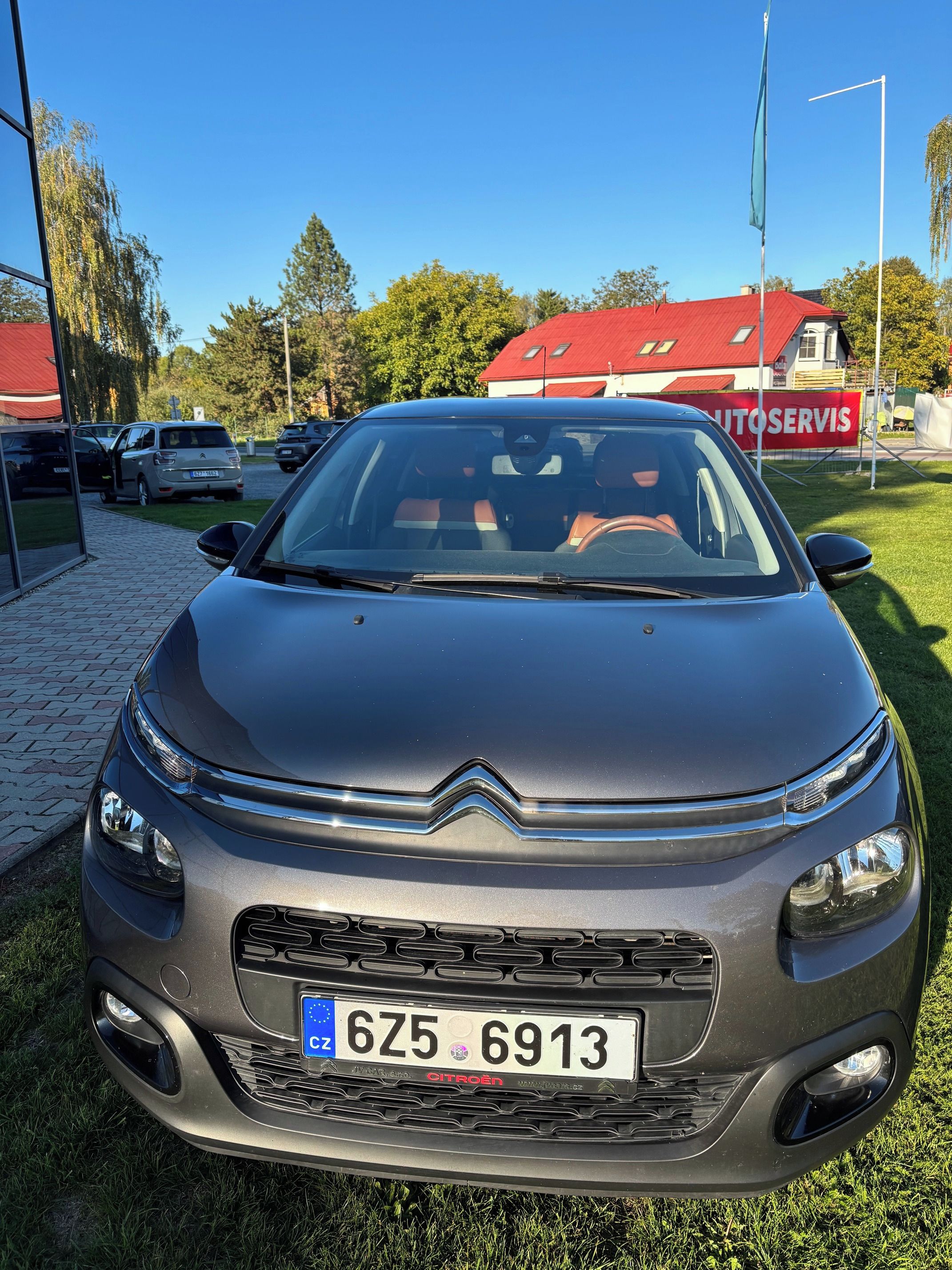 Citroën C3, 1.2 PT110 SHINE 81kW - fotka 3