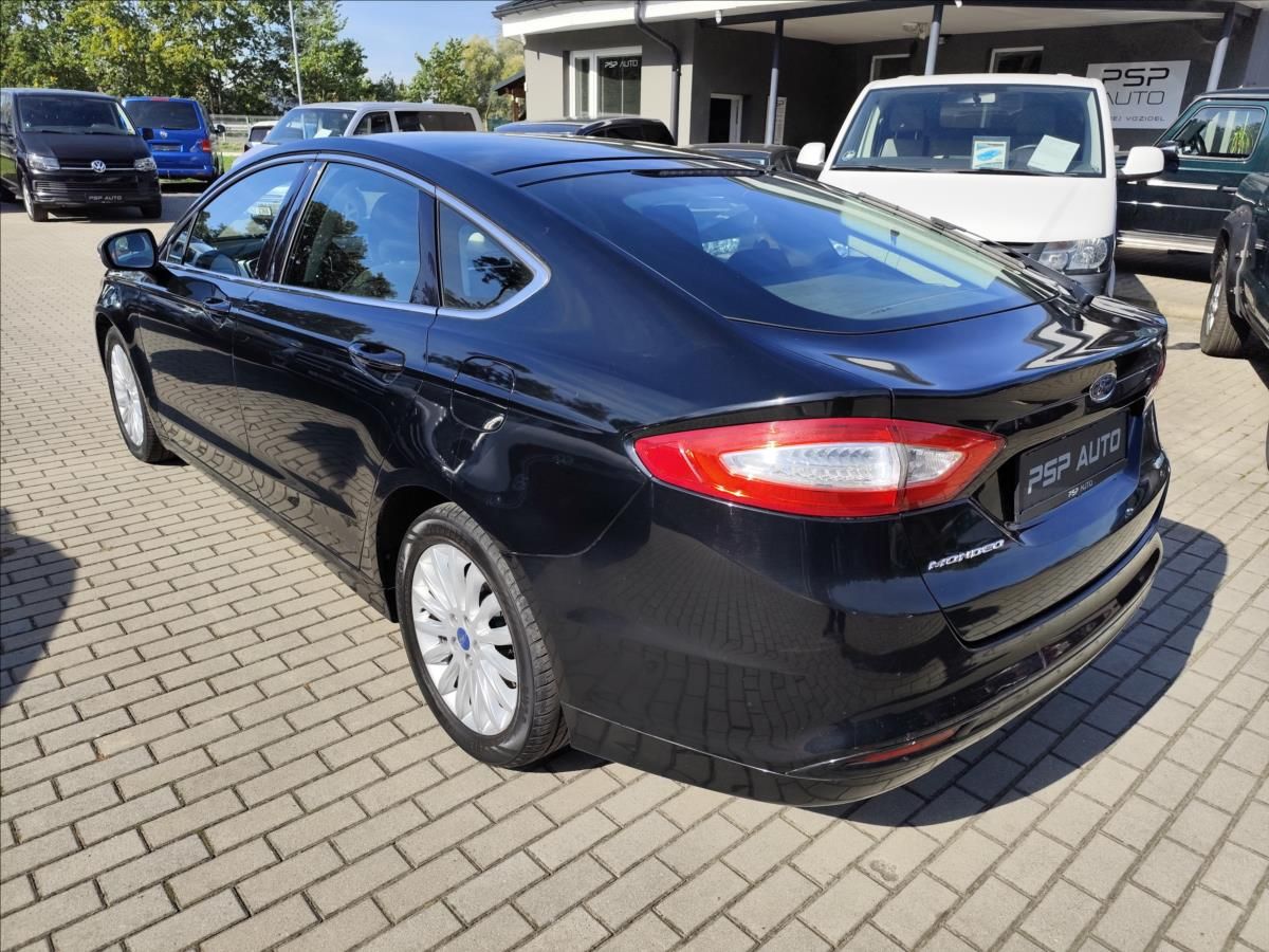 Ford Mondeo, 1,5i TITANIUM AUT 118KW GARANC - fotka 6