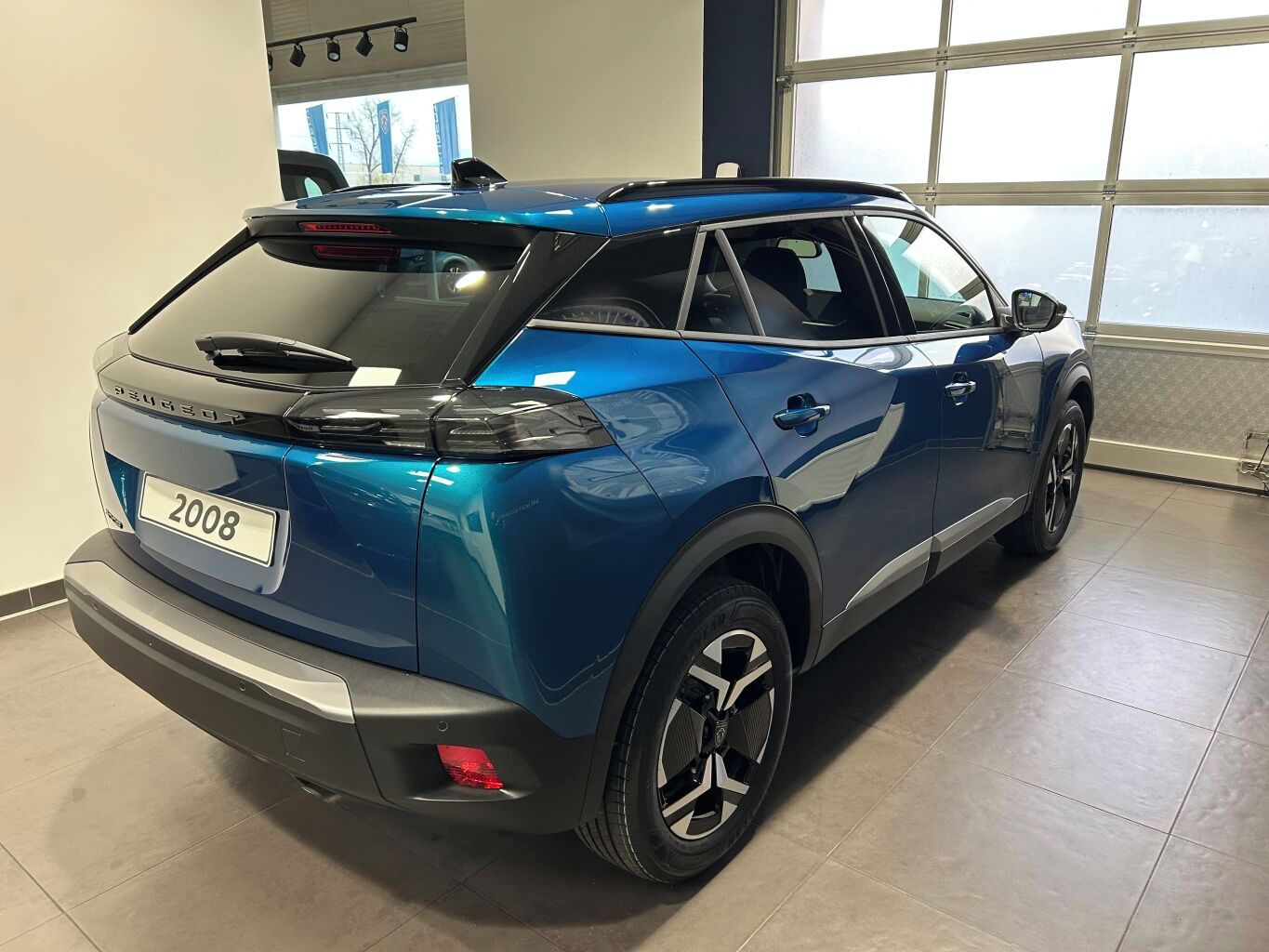 Peugeot 2008, ALLURE Turbo 100 MAN6, celoroč - fotka 5