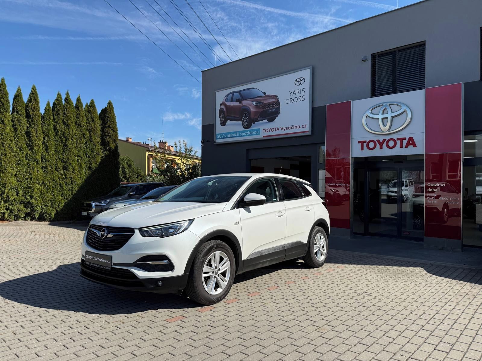 Opel Grandland X, 1.6Diesel - fotka 5