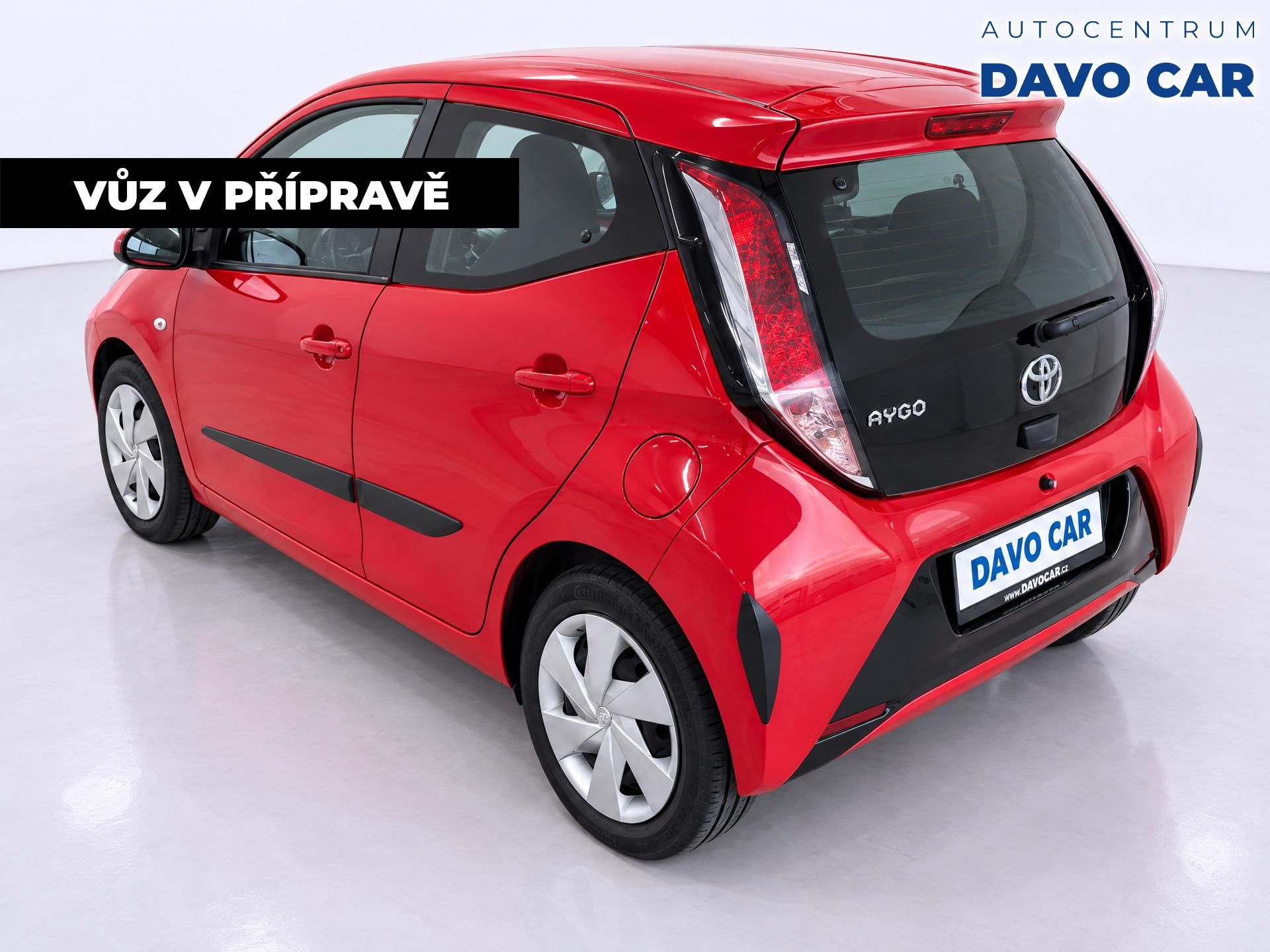 Toyota Aygo, 1,0 VVT-i 51kW CZ Aut. Serv.kn - fotka 4