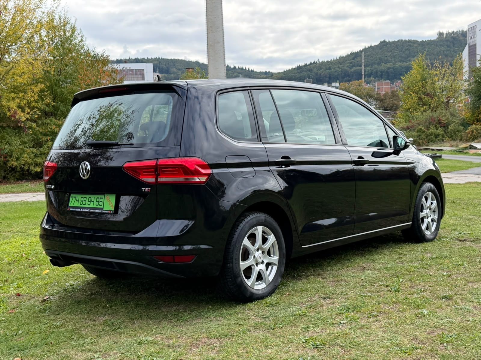 Volkswagen Touran, 1,4 TSI - 110 KW, R.V 2017 - fotka 5