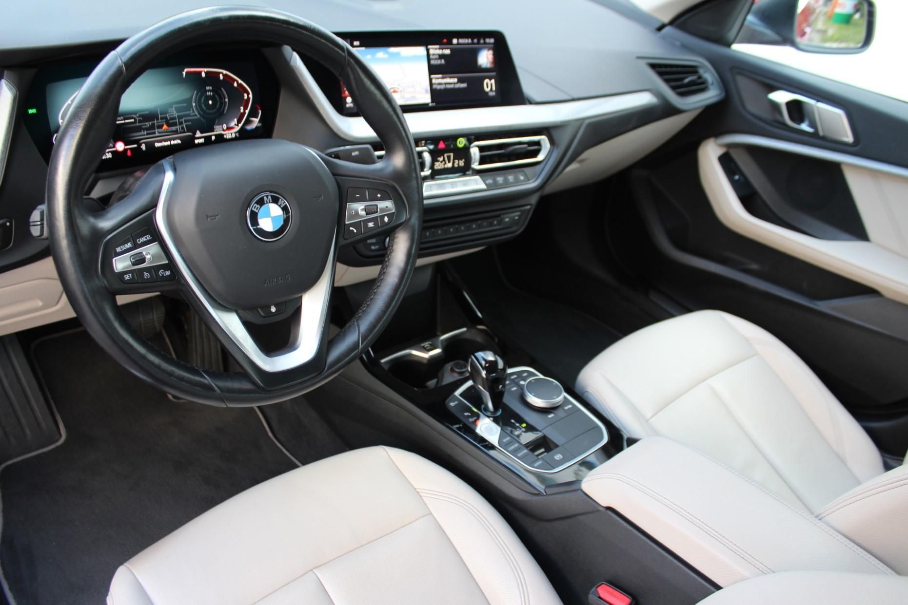 BMW Řada 2, 218i Gran Coupé - fotka 4