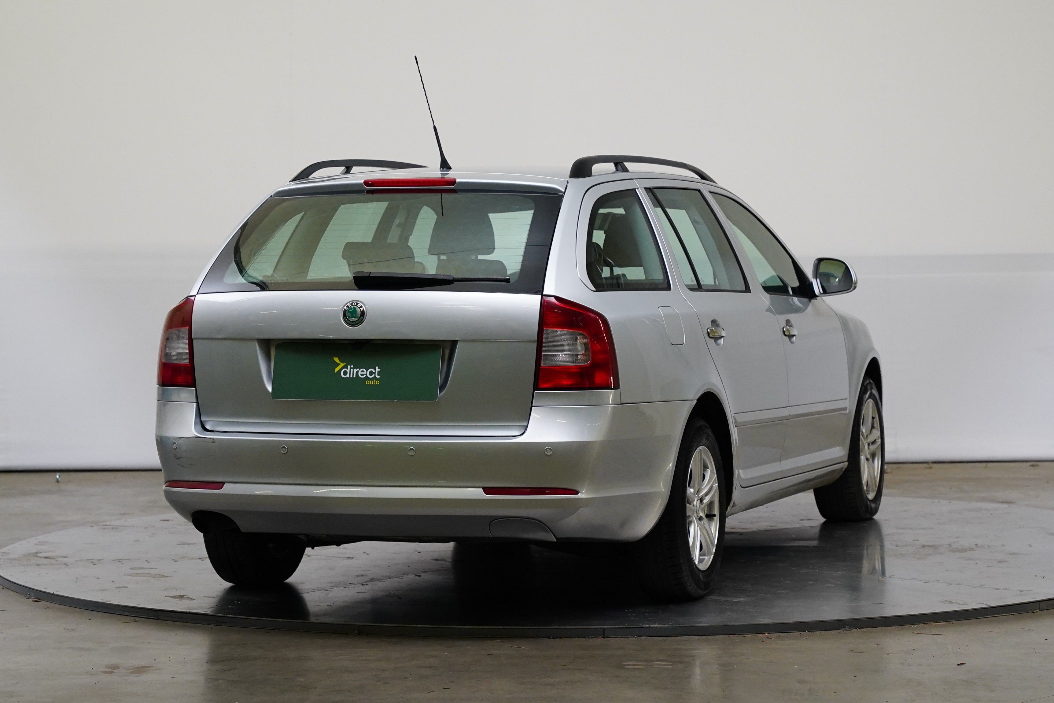 Škoda Octavia, 1.6 TDI 77 kW Active - fotka 2