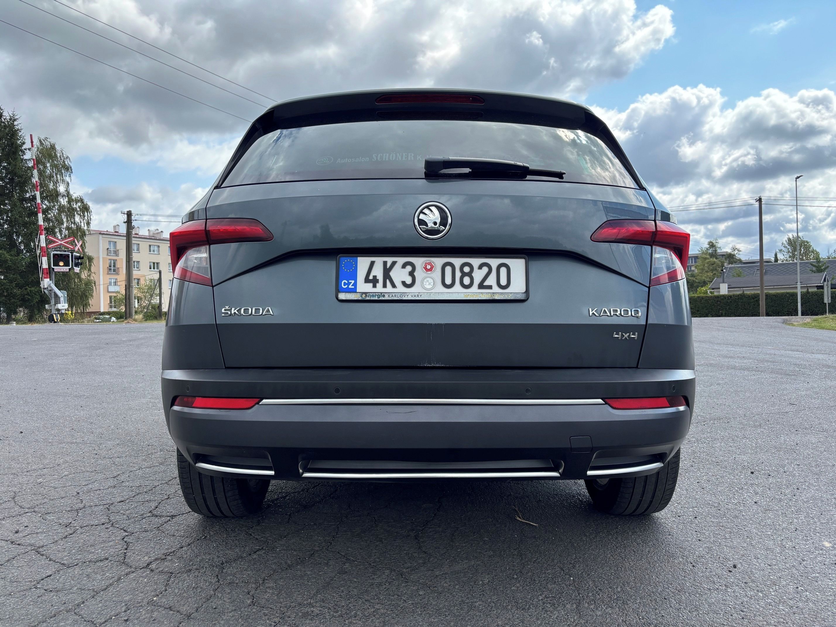 Škoda Karoq, 2,0 TDI/110 kW 4x4 STYLE, man. - fotka 4