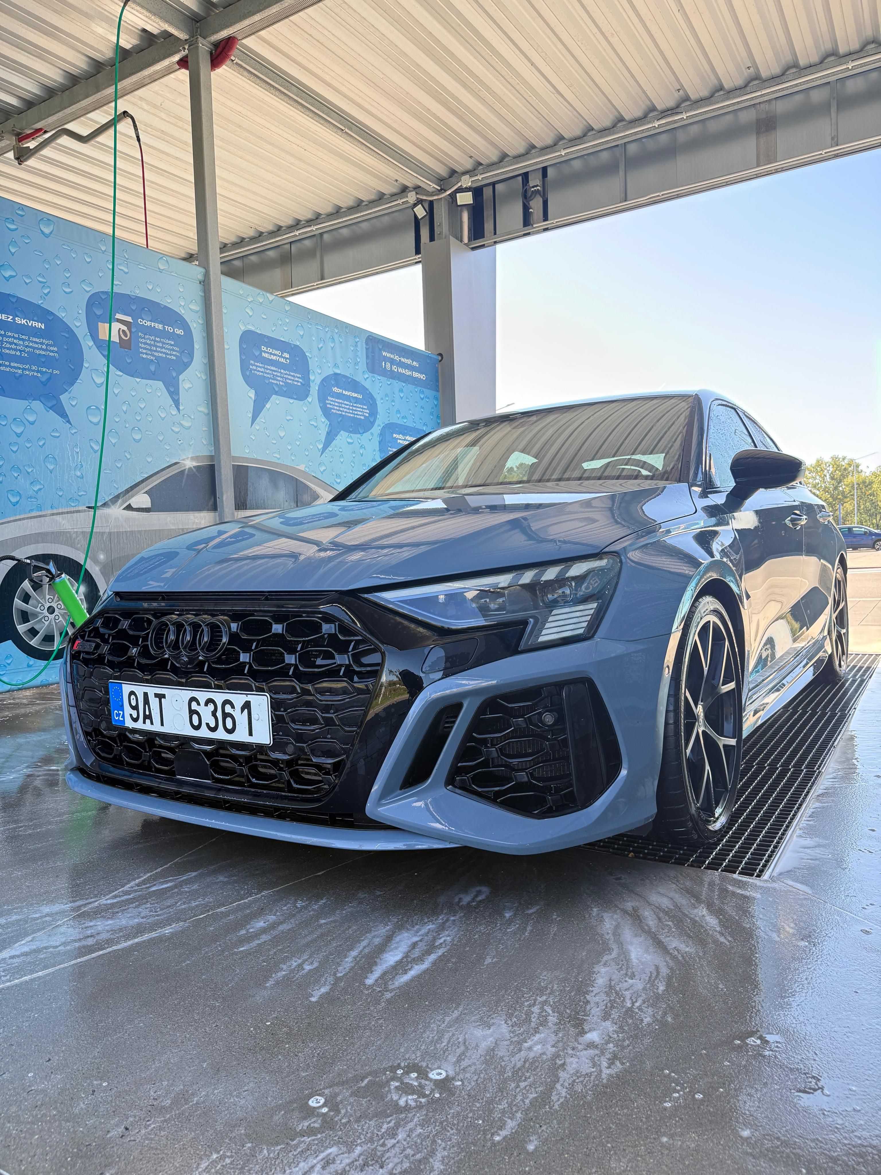 Audi RS3, Rs3 8y,2.5tsfi,keramické brzdy - fotka 4