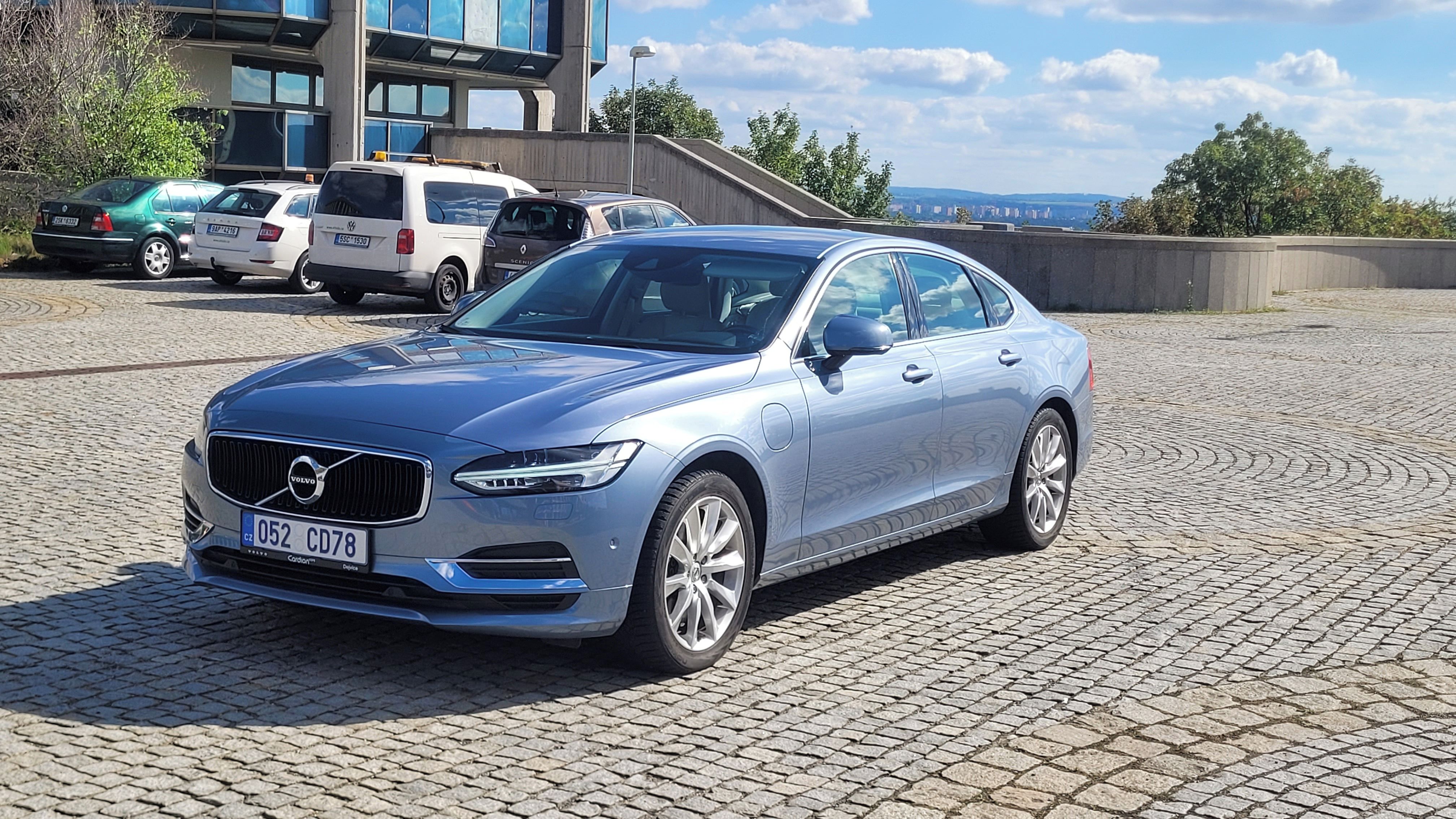 Volvo S90, Volvo S90 T8 TWINENGINE - fotka 3